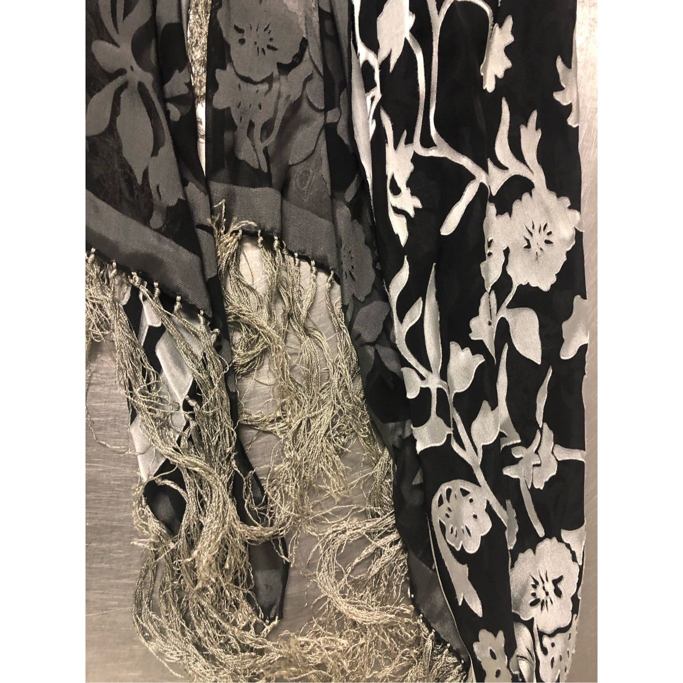 Other Silk-Route Women’s Black and Silver Floral and Vine Large Sc Size ONE SIZE - 2 Thumbnail