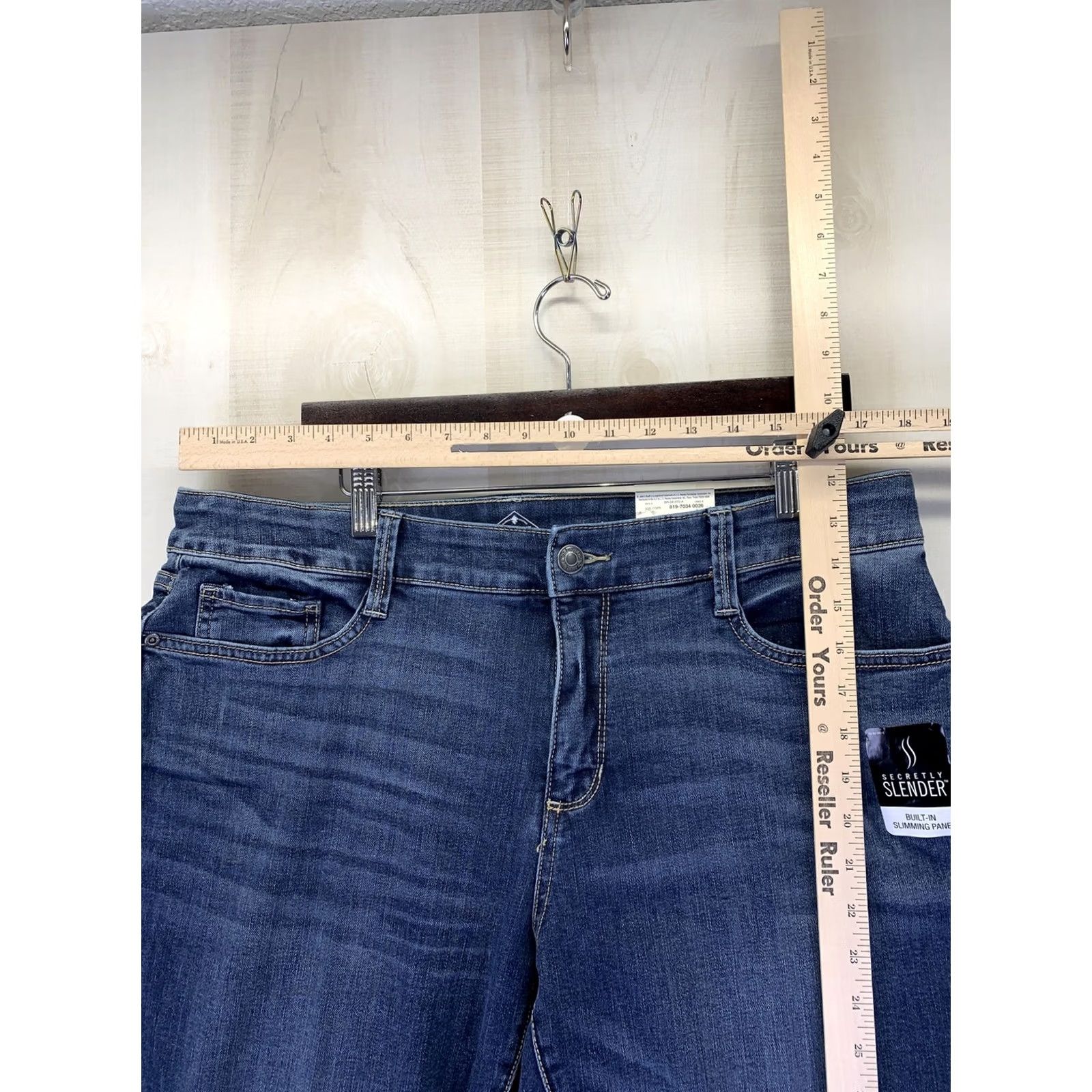 Vintage St. John's Bay Jeans Womens 16W Skinny Ankle Mid Rise Stretch Denim Blue 16w-NWT-10246 Size 38" / US 16 / IT 52 - 2 Thumbnail