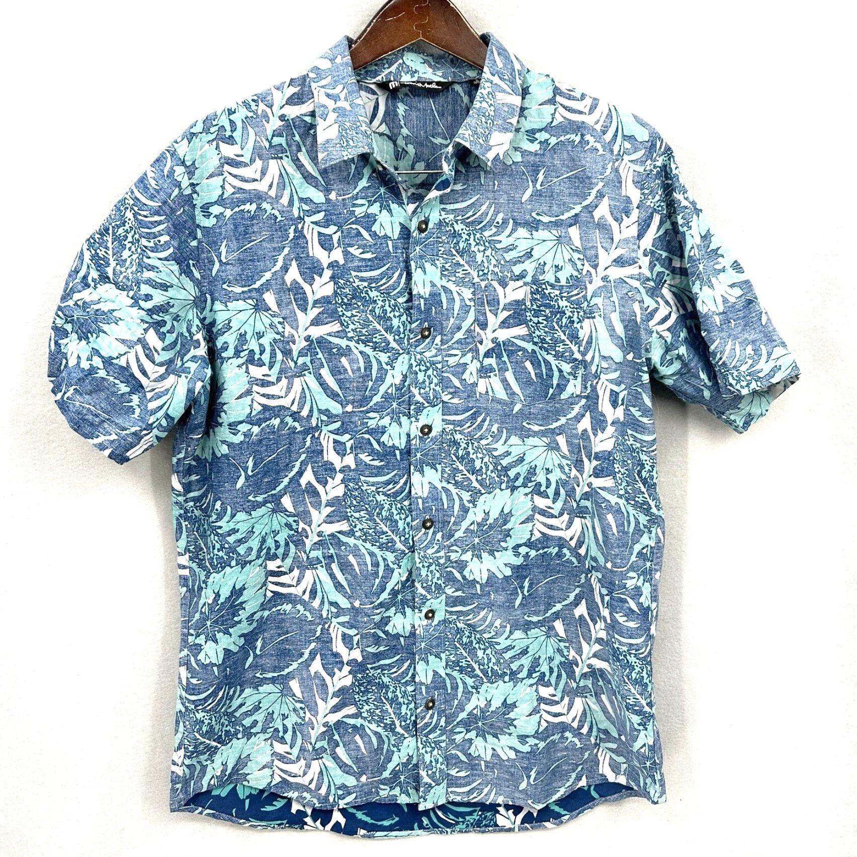TravisMathew Travis Mathew Shirt Mens Large Blue Short Sleeve Hawaiian Floral Reverse Weave Shirt Mens Large Blue Hawaiian Floral Print Button-Up 90s Theme Mens Size US L / EU 52-54 / 3 - 2 Thumbnail