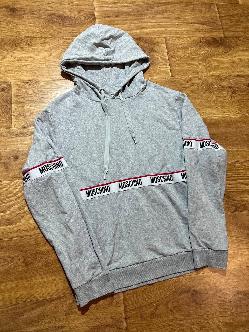 Moschino Hoodie Moschino Designer Classic Tape Logo Men’s M Size Grey Size US M / EU 48-50 / 2 - 1 Thumbnail