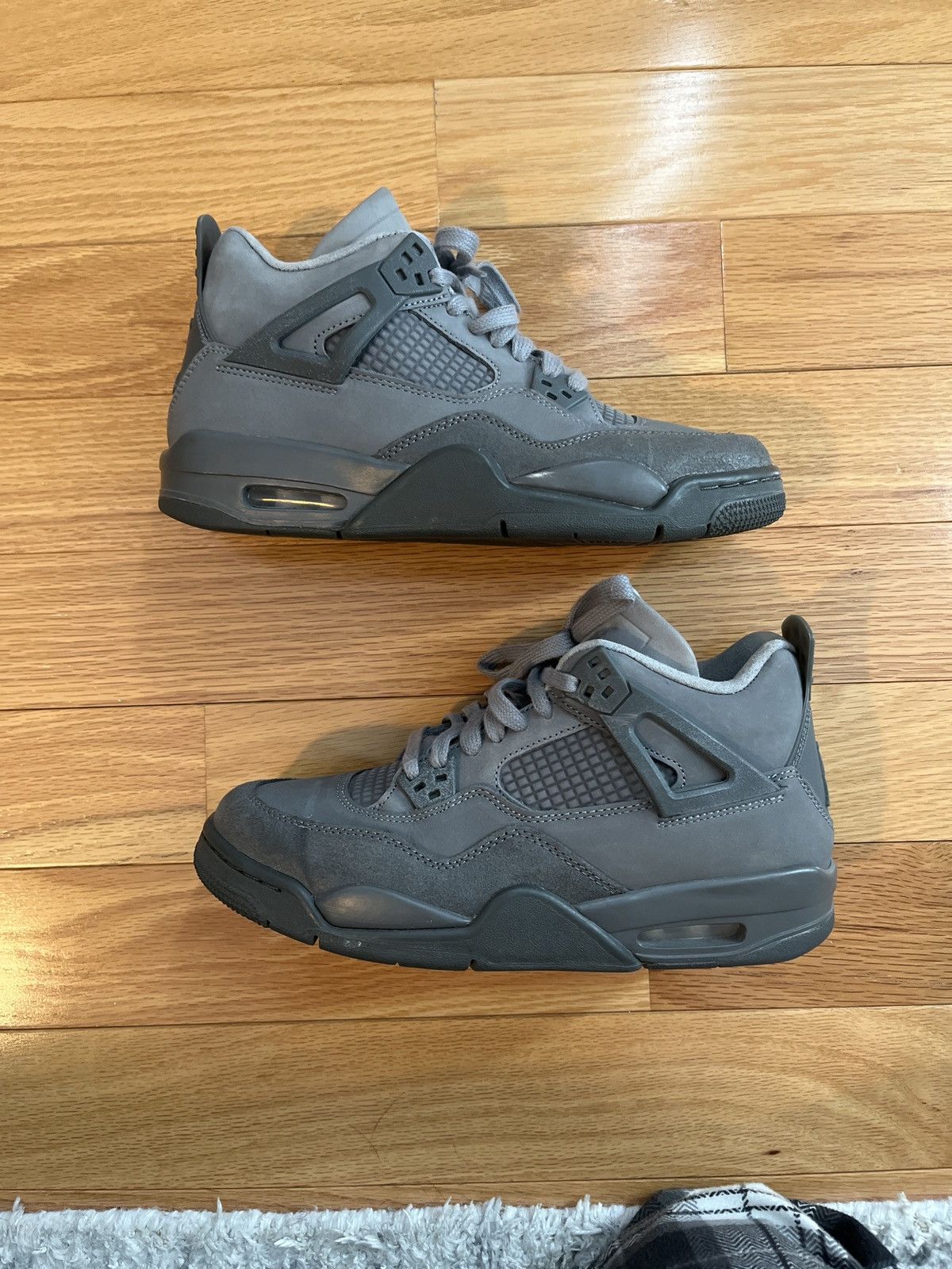 Jordan 4 “wet cement”