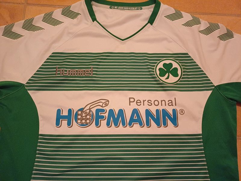 Hummel Hummel Greuther Fürth 2019-20 home shirt Size US L / EU 52-54 / 3 - 3 Thumbnail