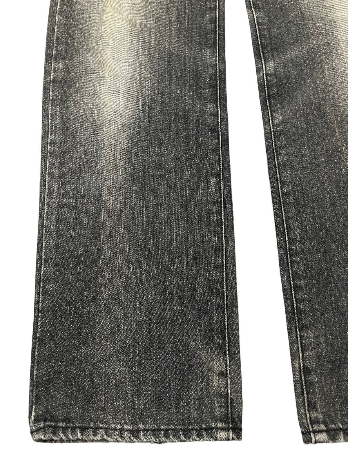 Uniqlo Vintage Japanese Uniqlo Faded Wash Style Loose Jeans Size US 30 / EU 46 - 5 Thumbnail