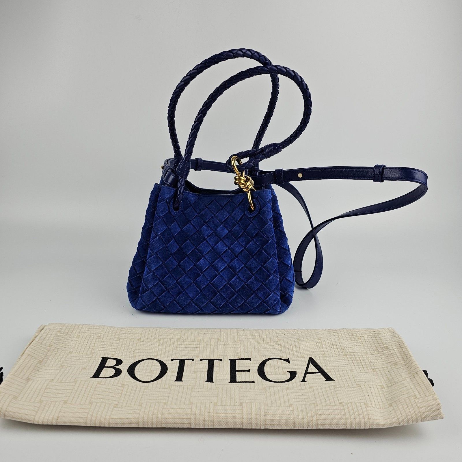 Bottega Veneta BOTTEGA VENETA Parachute Small $4500 Blue Royal Shoulder Bag Size ONE SIZE - 1 Thumbnail