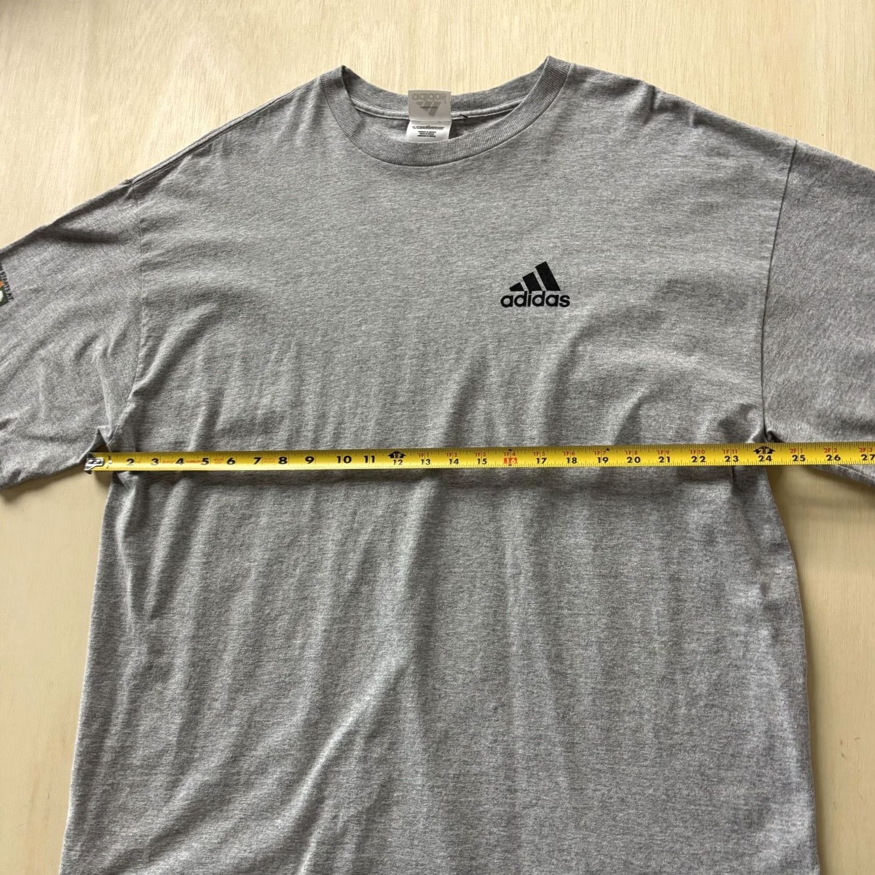 Adidas VINTAGE Adidas Shirt Mens XL Gray Short Sleeve Logo Graphic Tee Sports Training Size US XL / EU 56 / 4 - 3 Thumbnail