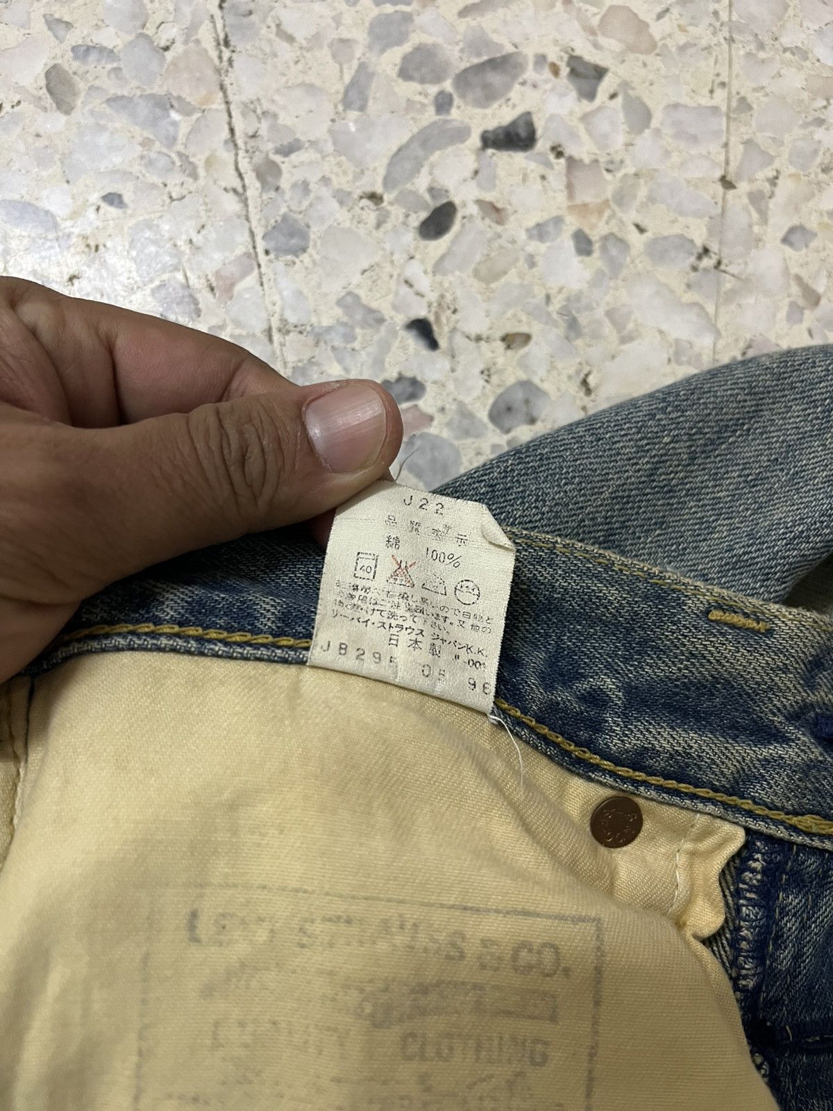Levi's Vintage Clothing Levi’s 503B Selvedge Denim – Vintage Distressed Fade Size US 29 - 10 Thumbnail