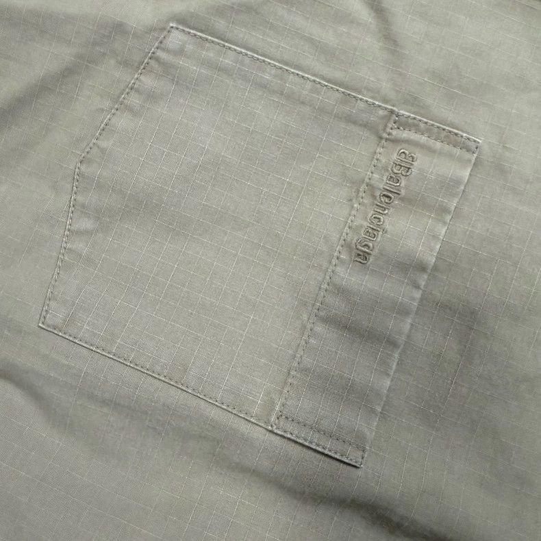 Balenciaga Balenciaga Logo Button Up Shirt Size US M / EU 48-50 / 2 - 3 Thumbnail