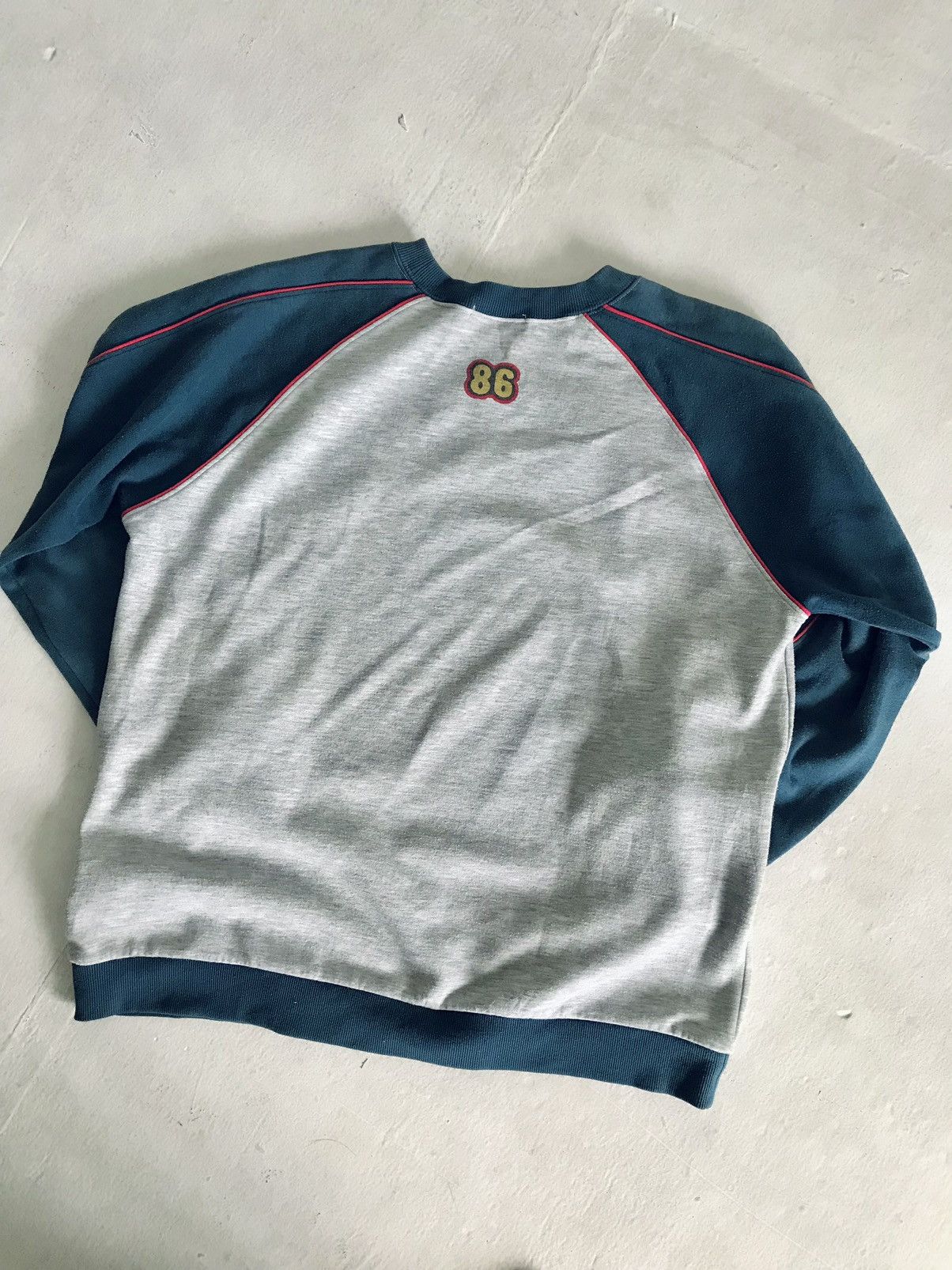 Designer × Vintage Crewneck sweatshirt Hello kitty Size L / US 10 / IT 46 - 5 Thumbnail