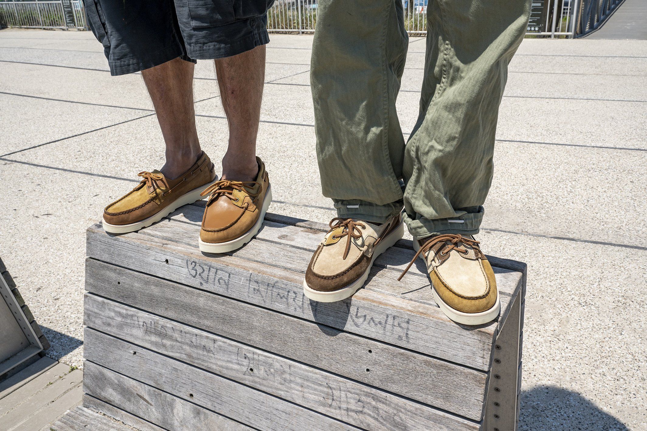 Engineered Garments × Sebago Engineered Garments x Rossisland Jib EVA Desert Tones Size US 9 / EU 42 - 2 Thumbnail