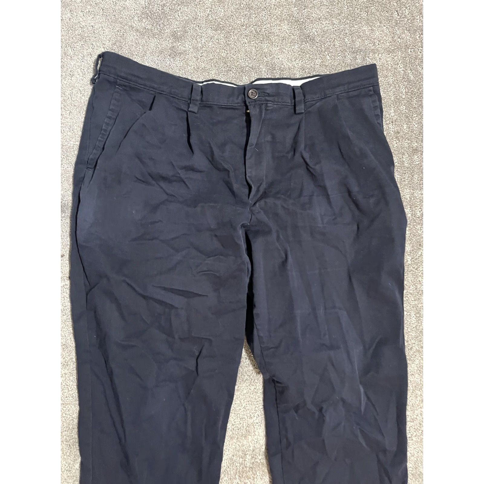 Dockers VINTAGE Dockers Classic Fit Chino Pants Men 40x29 Navy Blue Cotton Pleated 90s Size US 40 / EU 56 - 2 Thumbnail