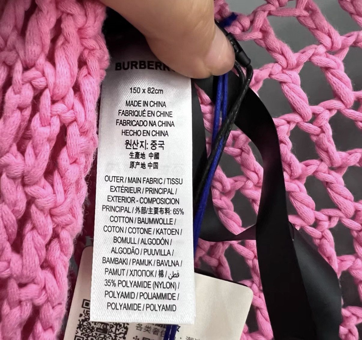 Burberry Burberry Pink Crochet Cape J41 Size ONE SIZE - 4 Thumbnail