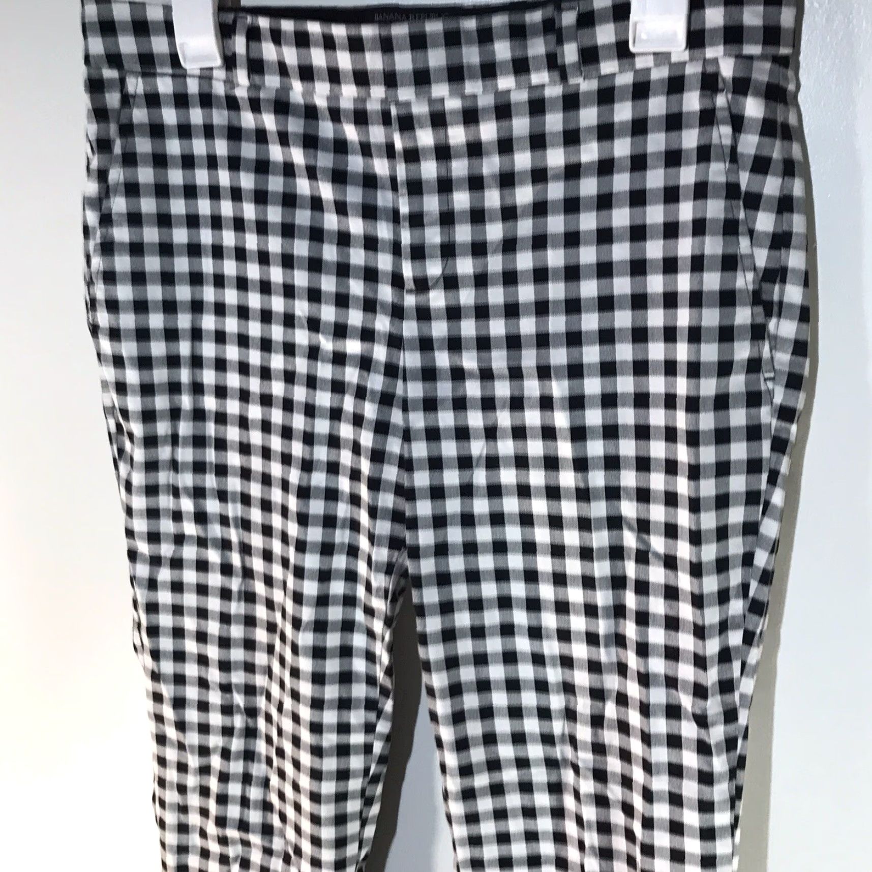 Banana Republic VINTAGE Banana Republic Dress Pants Womens Size 6P Check Tapered Trousers Fall Spring Summer Black/White Size 28" / US 6 / IT 42 - 2 Thumbnail