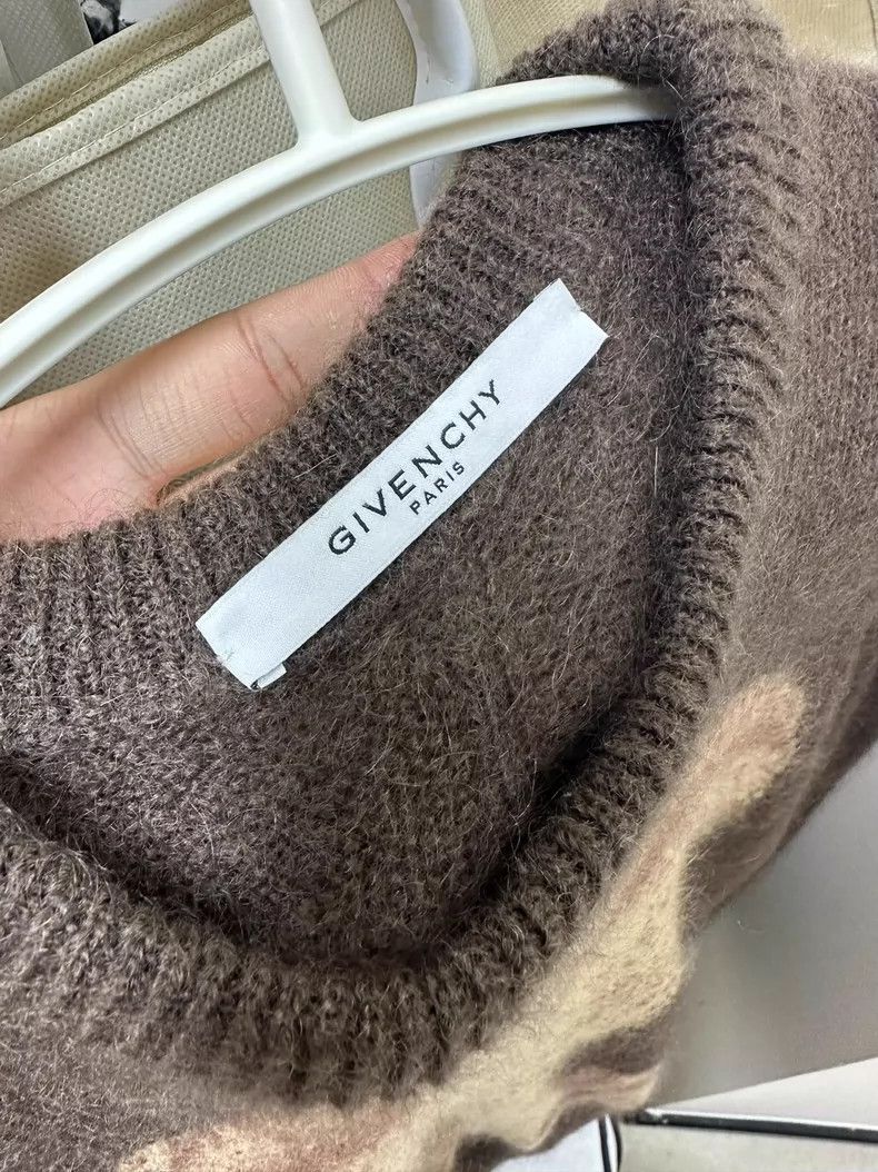 Givenchy Givenchy Cashmere Sweater with Unique Pattern Size US M / EU 48-50 / 2 - 3 Thumbnail