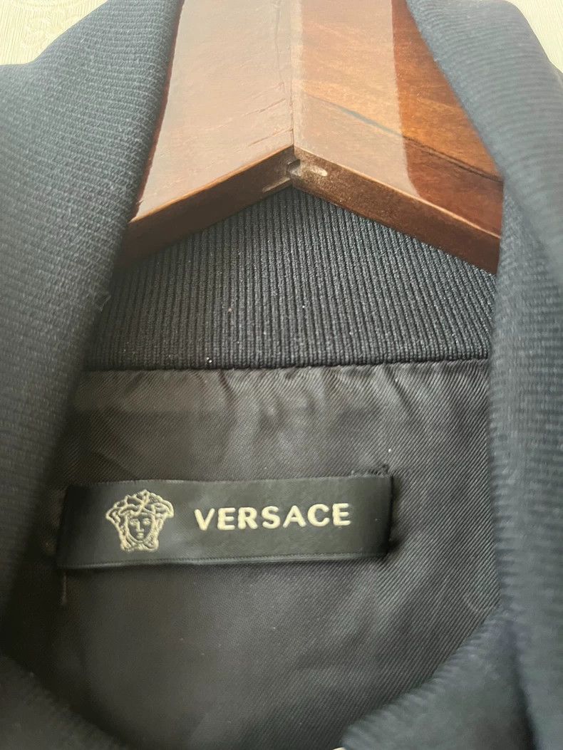 Versace Versace Velvet jacket jacket top Size US L / EU 52-54 / 3 - 5 Thumbnail