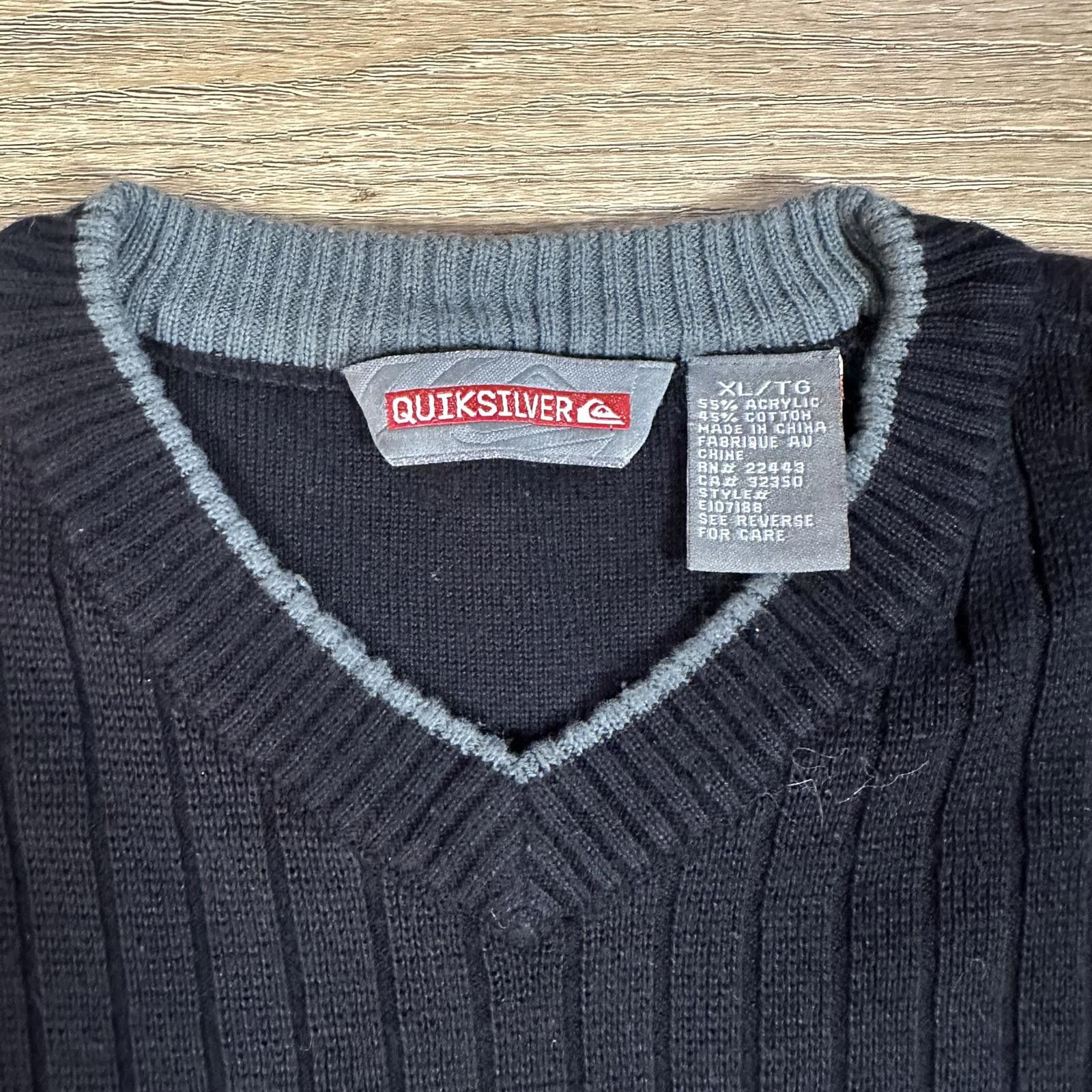 Quiksilver Quiksilver Mens V-neck Sweater XL Black Ribbed Size US XL / EU 56 / 4 - 4 Thumbnail