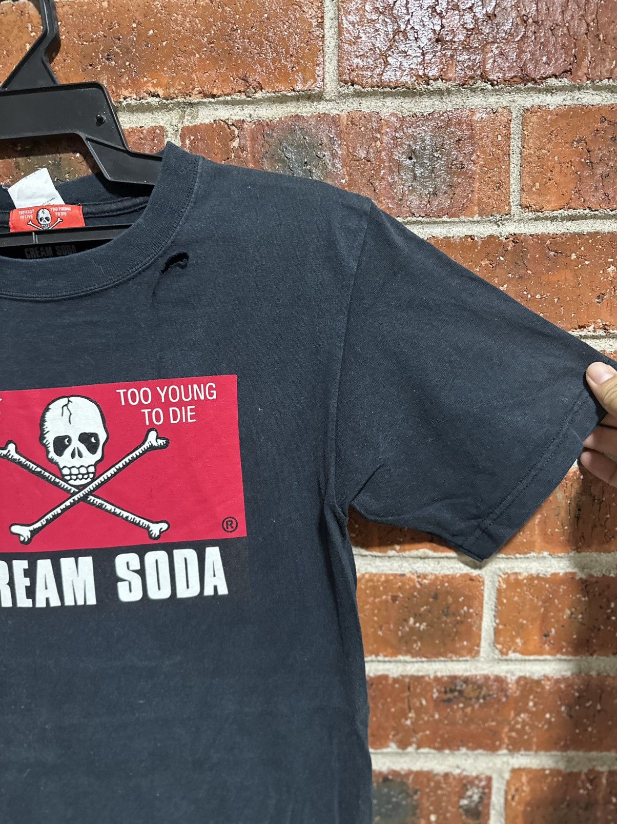 Anvil Thrashed Vintage Cream Soda Faded Tee Size US S / EU 44-46 / 1 - 4 Thumbnail