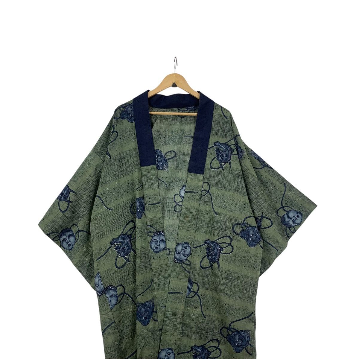 Vintage Vintage 70s KIMONO PHANTOM OPERA JAPAN Traditional Geisha Size XXL / US 16-18 / IT 52-54 - 2 Thumbnail