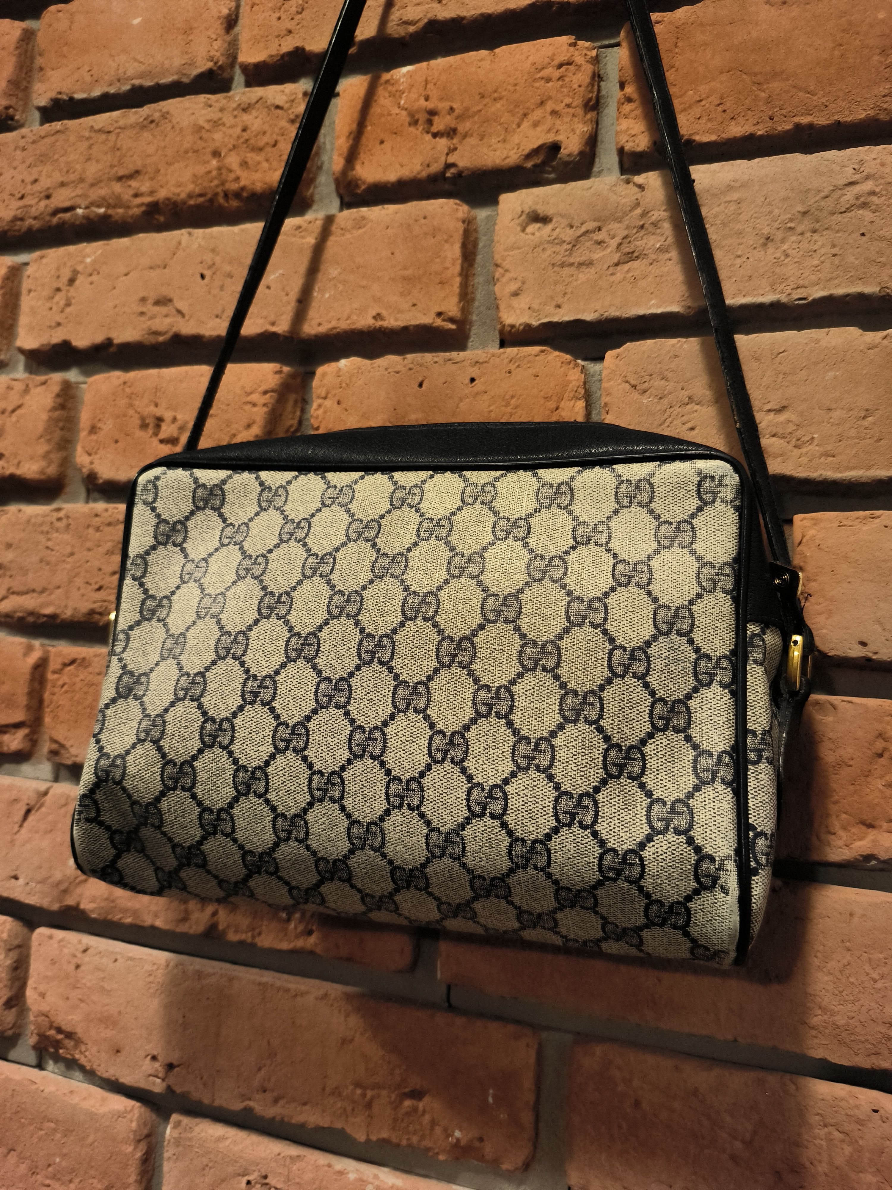 Gucci × Vintage Vintage Gucci Monogram Pattern Bag Logo Leather Size ONE SIZE - 6 Thumbnail