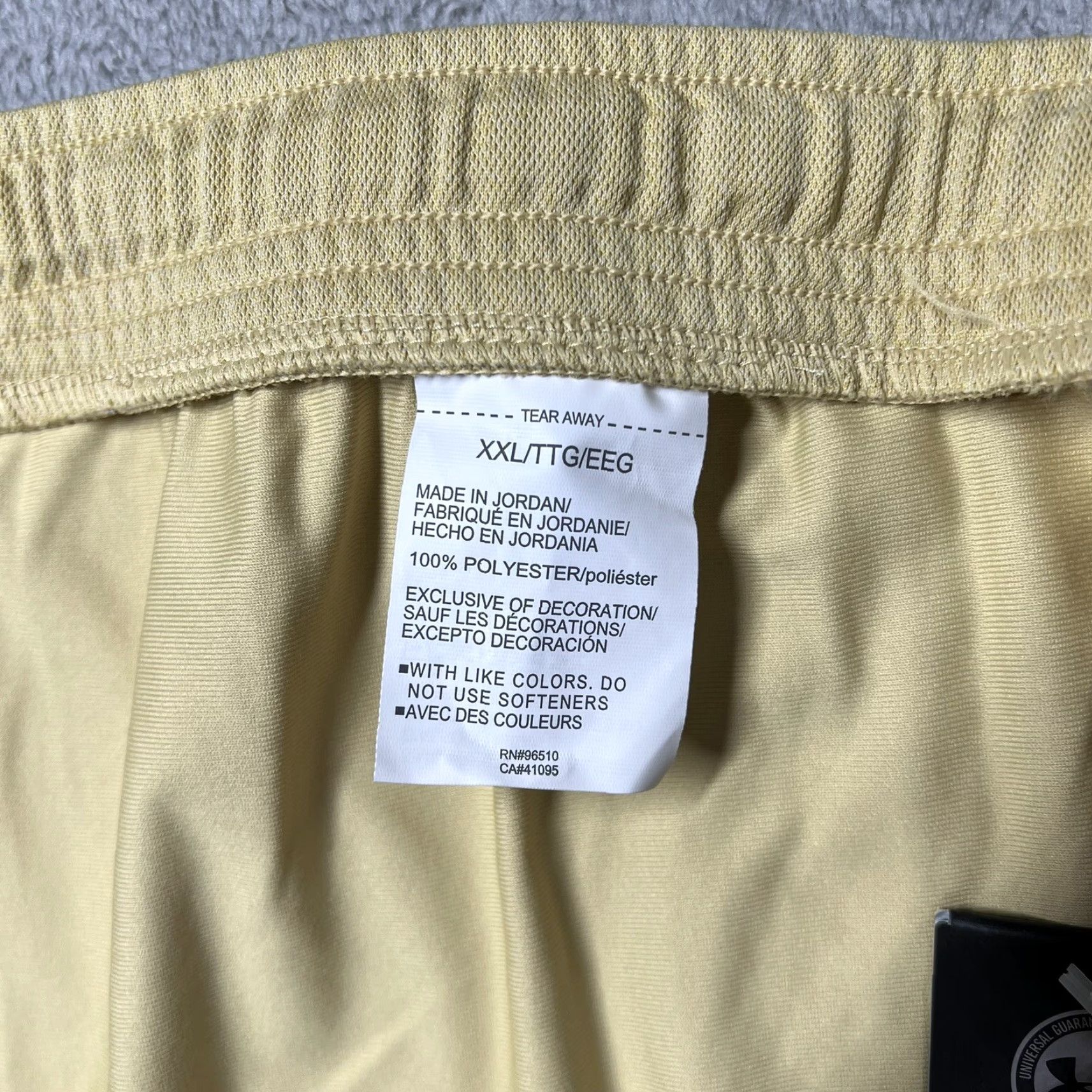 Under Armour Under Armour Shorts Mens XXL UA Locker 9" Inseam RAMS Logo Print Vegas Gold Sports Outdoor 2XL Size US 39 - 5 Thumbnail