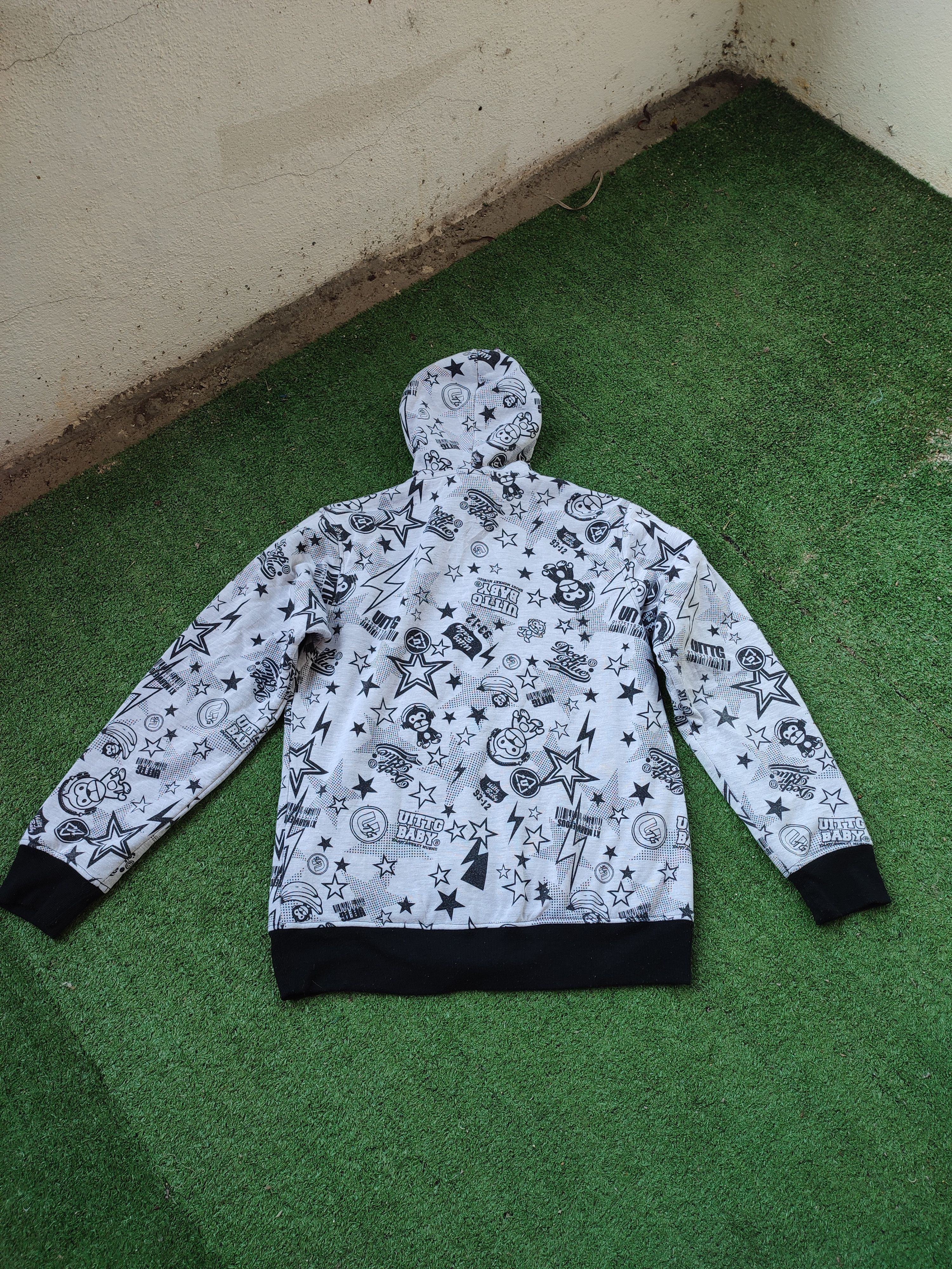 Japanese Brand BAPE INSPIRED UITTG BABY FULL PRINTED HOODIE Size US M / EU 48-50 / 2 - 10 Thumbnail