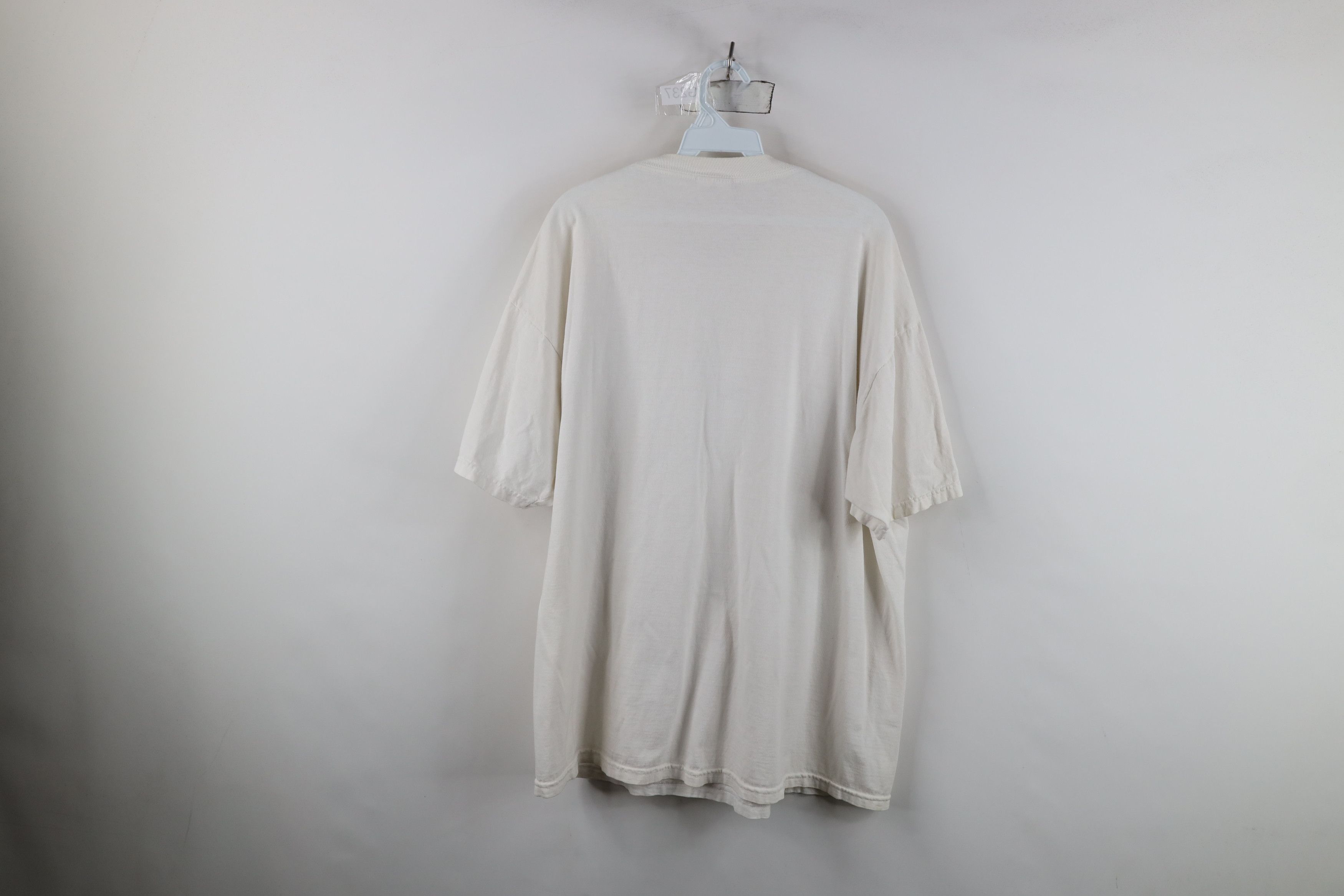 Vintage Vintage 90s Streetwear San Diego California Surfing T-Shirt Size US XL / EU 56 / 4 - 9 Thumbnail