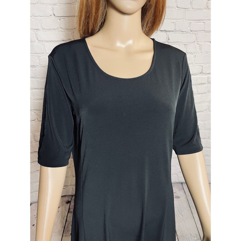 Other Susan Graver Liquid Knit Black Dress with Banded Split Elbo Size S / US 4 / IT 40 - 2 Thumbnail