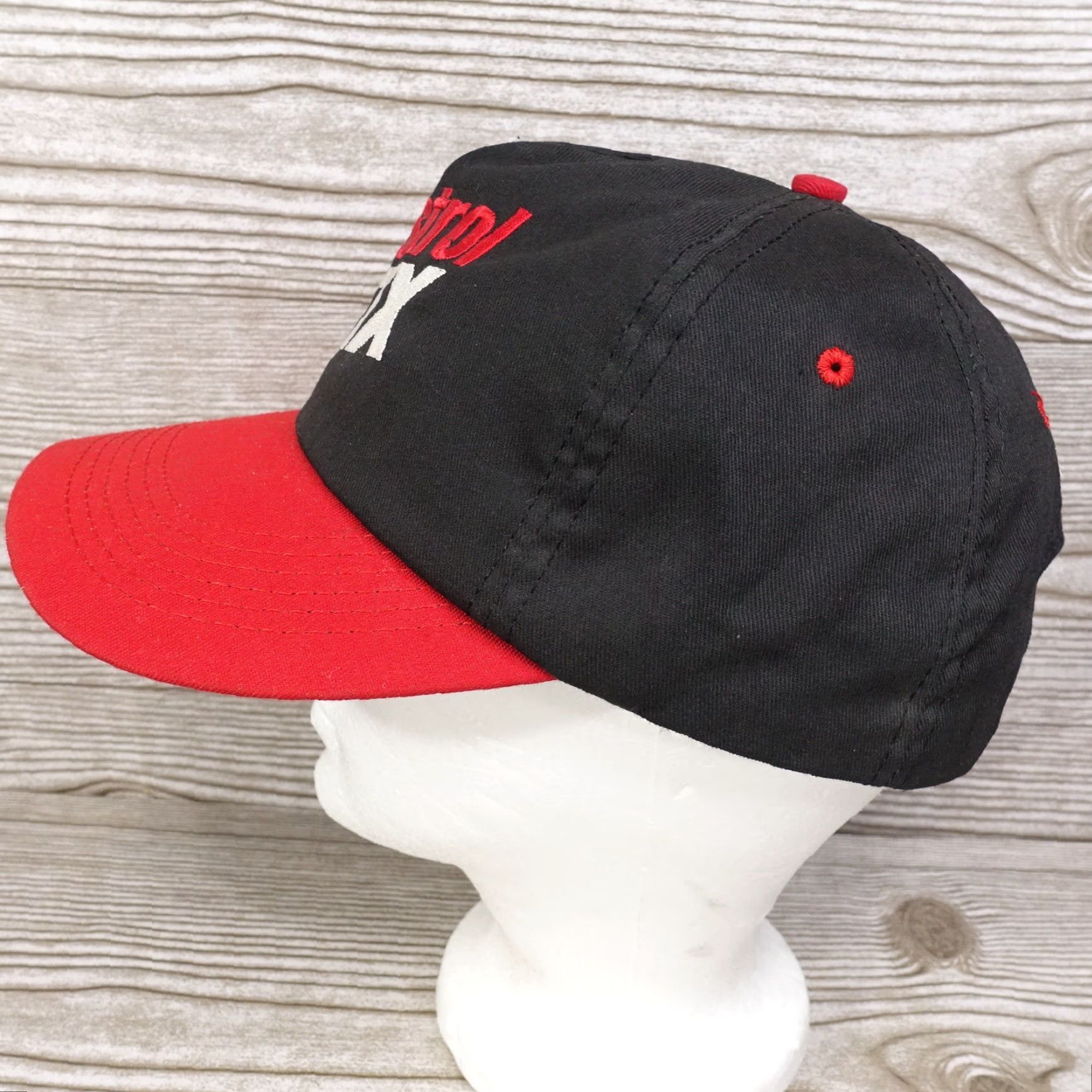 Vintage VINTAGE CASTROL GTX AUTO CAR BASEBALL CAP UNISEX ADJUSTABLE BLACK USA MADE Size ONE SIZE - 4 Thumbnail