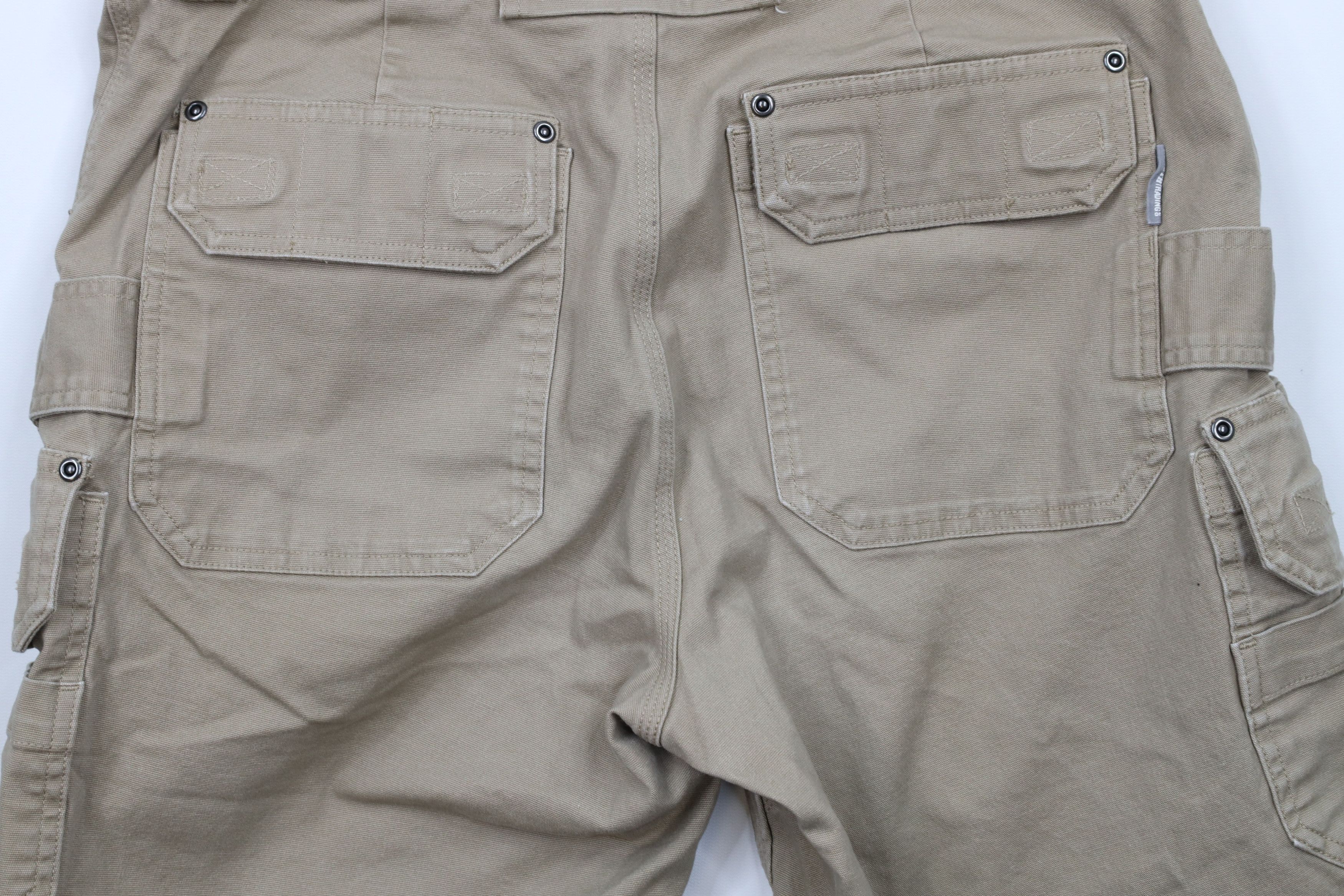 Duluth Trading Company × Vintage Duluth Trading Co Relaxed Fit Canvas Cargo Shorts Beige Size US 34 / EU 50 - 12 Thumbnail
