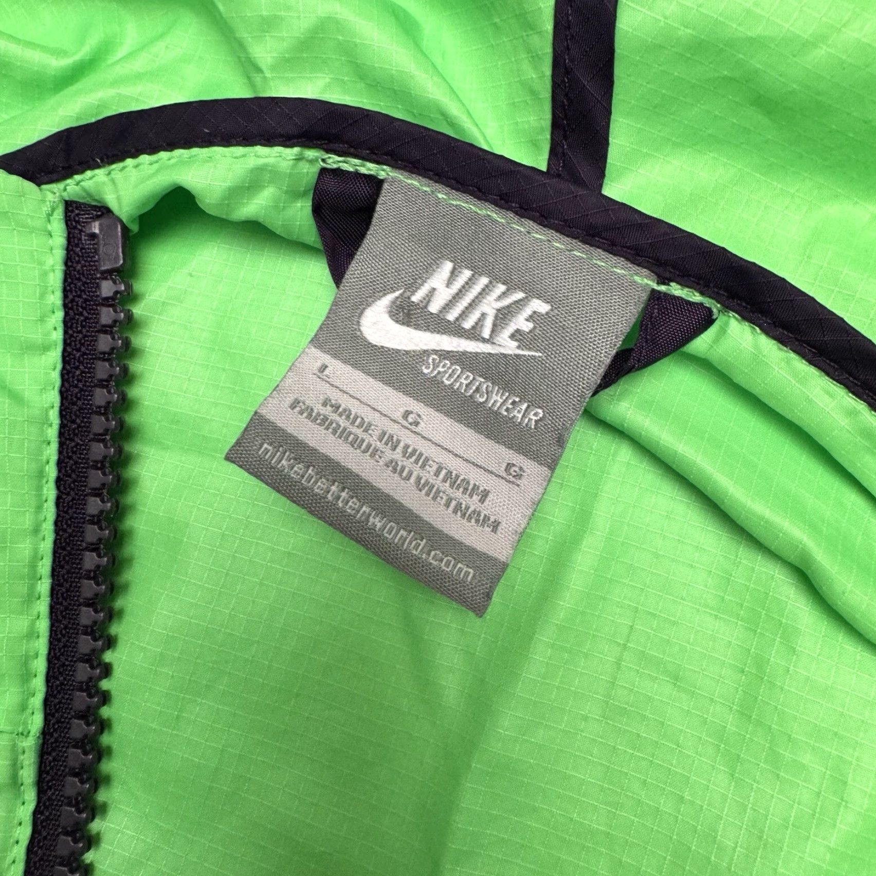Nike VINTAGE 90s Nike Jacket Mens Large Rip Stop Lightweight Purple Grey Tab Track Jacket Sportswear Nylon Zip Activewear 90s Mens Size US L / EU 52-54 / 3 - 7 Thumbnail