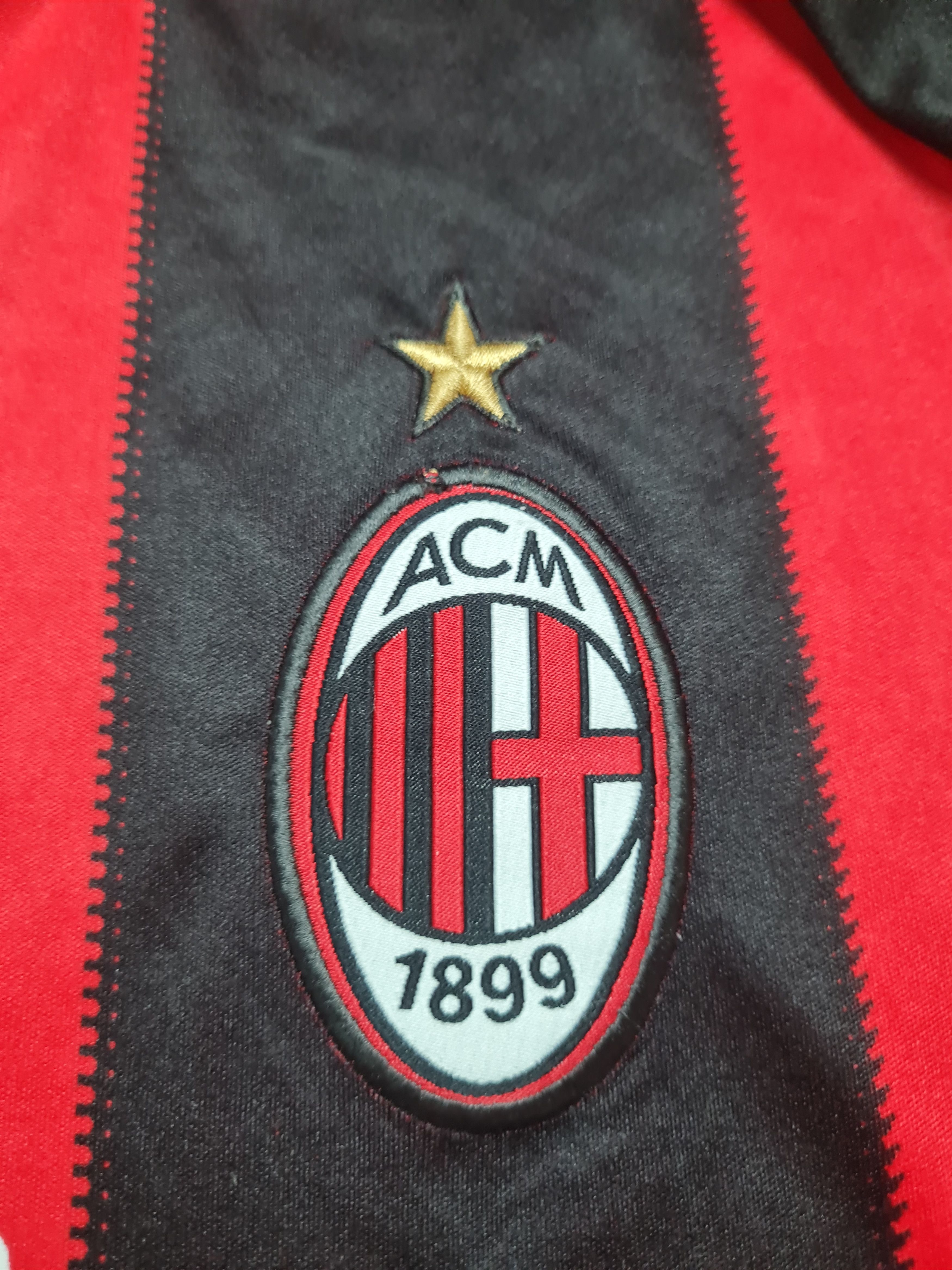 Other AC Milan 2008-2010 Home Jersey Ronaldinho #80 Retro Football Size US M / EU 48-50 / 2 - 16 Thumbnail