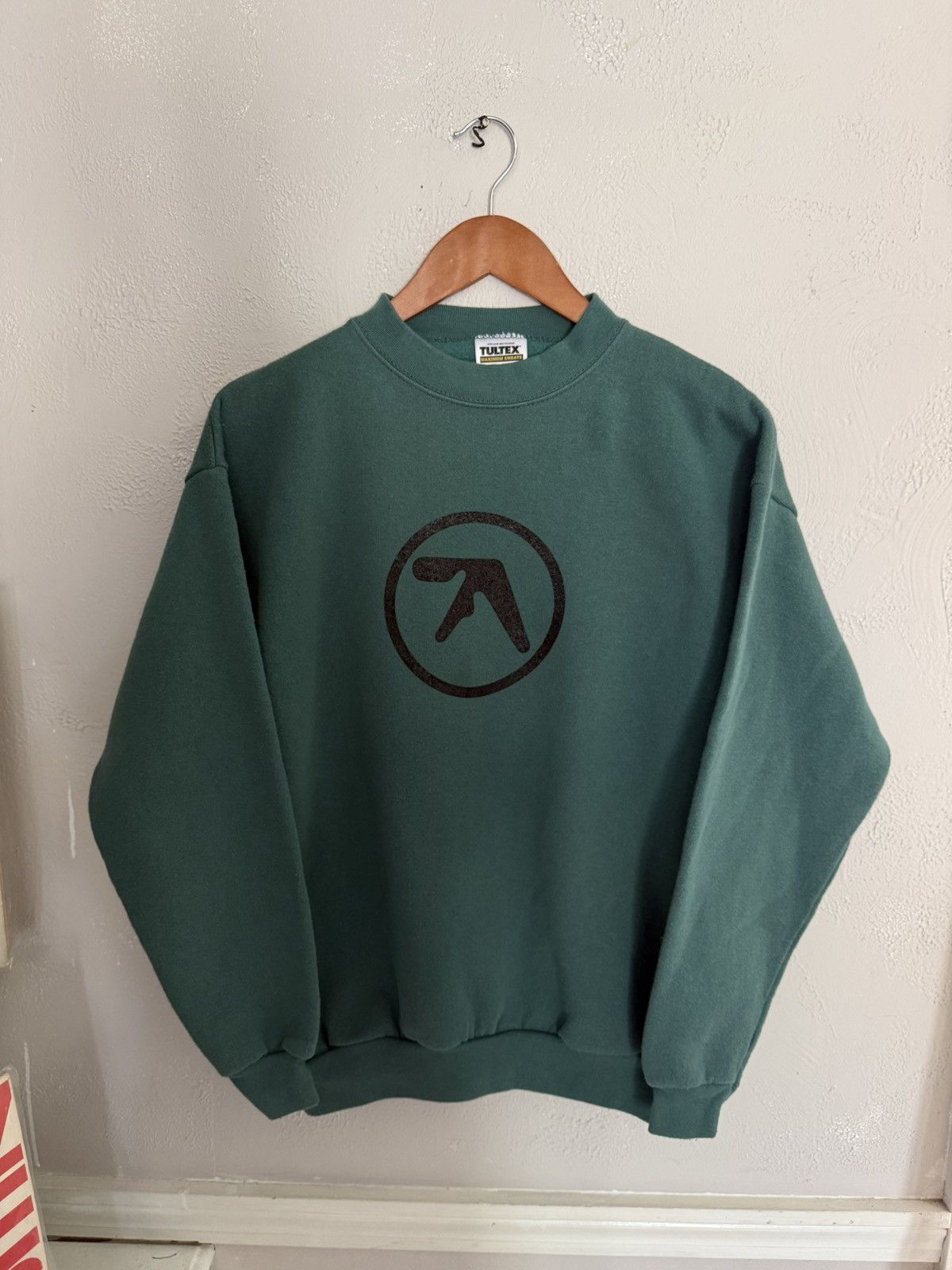 Band Tees Aphex Twin on Vintage 90s Heavyweight Crewneck Size US M / EU 48-50 / 2 - 1 Thumbnail