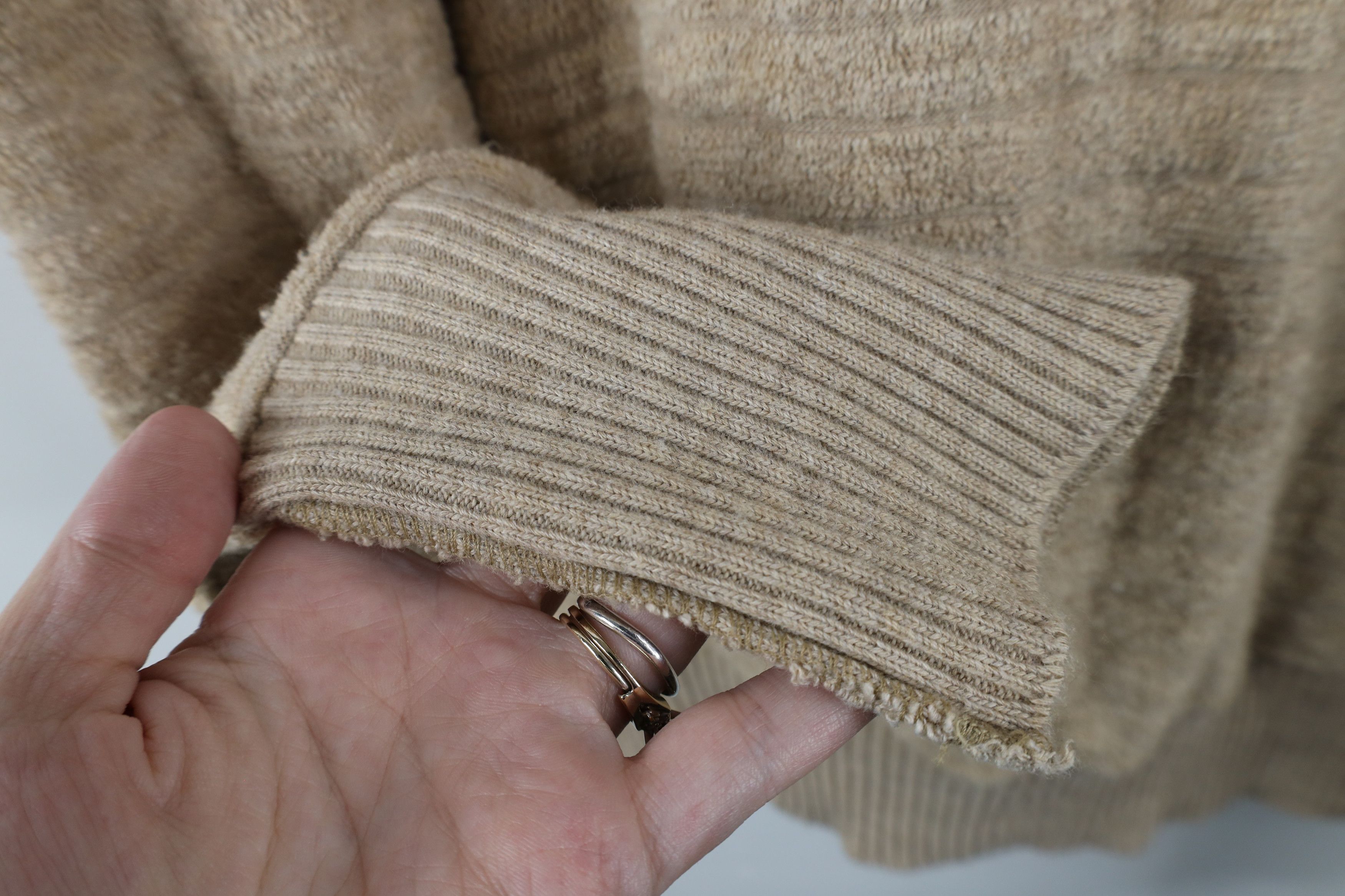 Vintage Vintage 70s Streetwear Cloth V-Neck Sweater Beige Brown Size US XL / EU 56 / 4 - 4 Thumbnail