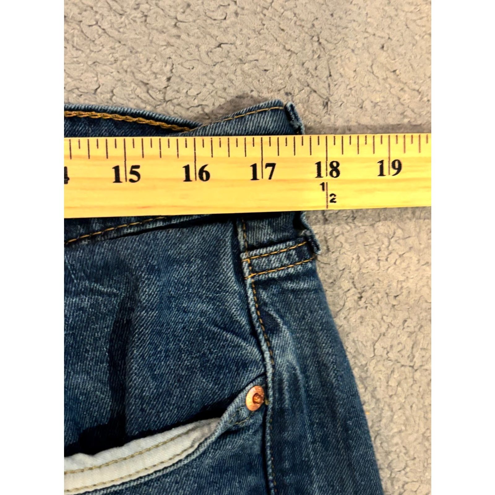 Levi's VINTAGE Levi's 541 Jeans Mens 34x34 (35x32) Medium Blue Athletic Taper Relaxed Straight Size US 34 / EU 50 - 3 Thumbnail