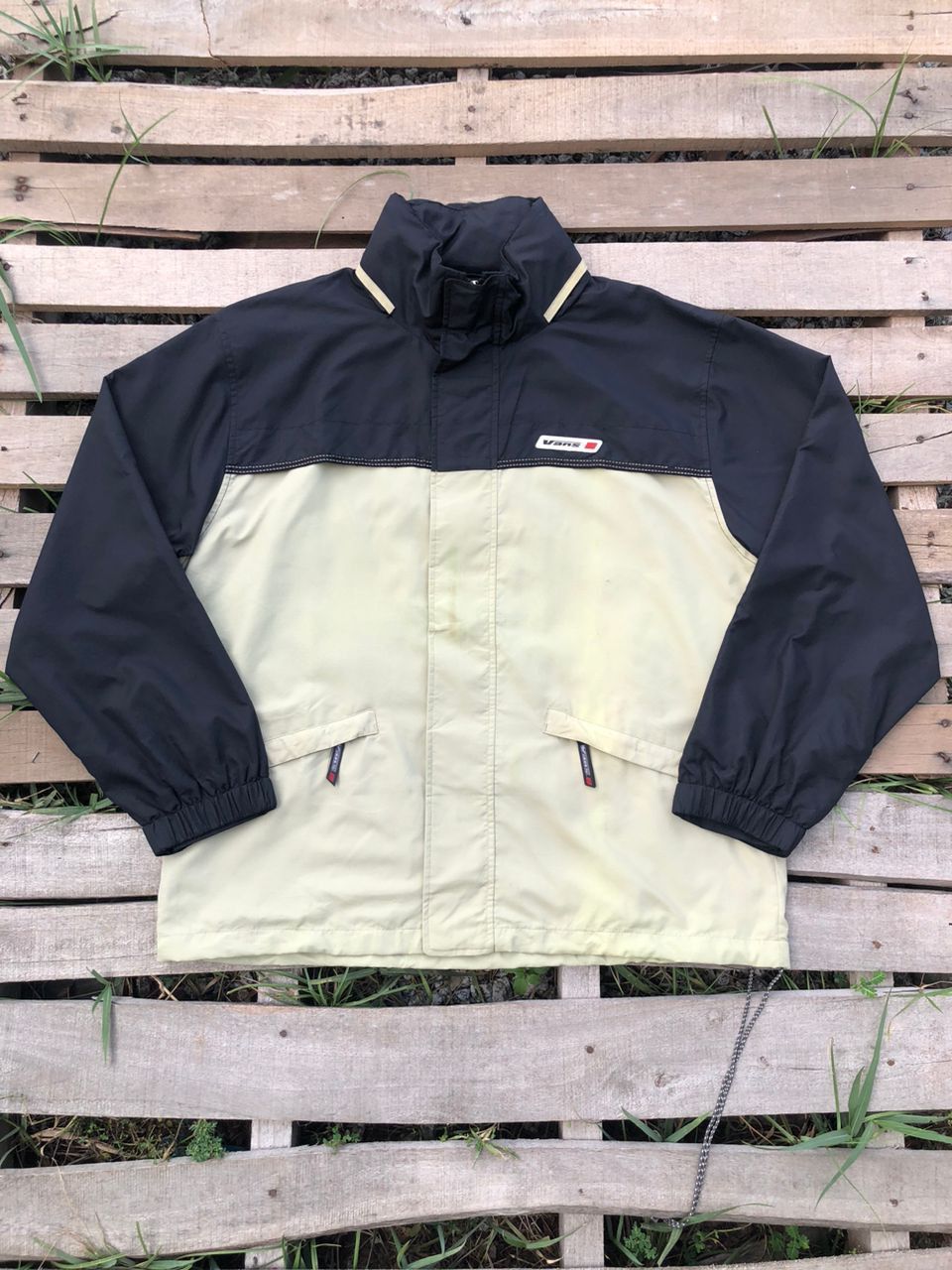 Vans Vintage 90s Vans Skateboards Windbreaker Jacket Size US L / EU 52-54 / 3 - 1 Thumbnail