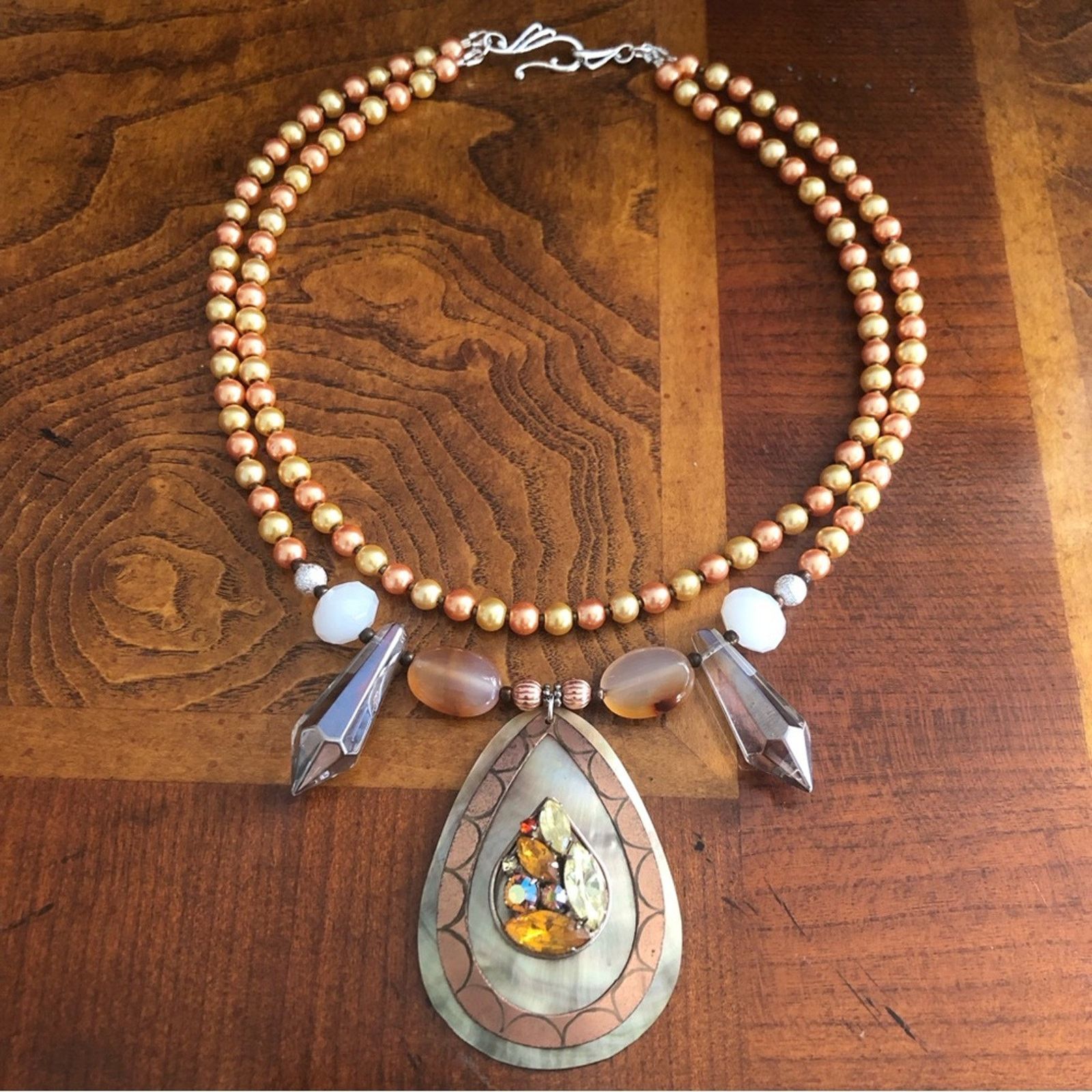 Handmade Handcrafted repurpose large pendant Pearl necklace Size ONE SIZE - 10 Thumbnail