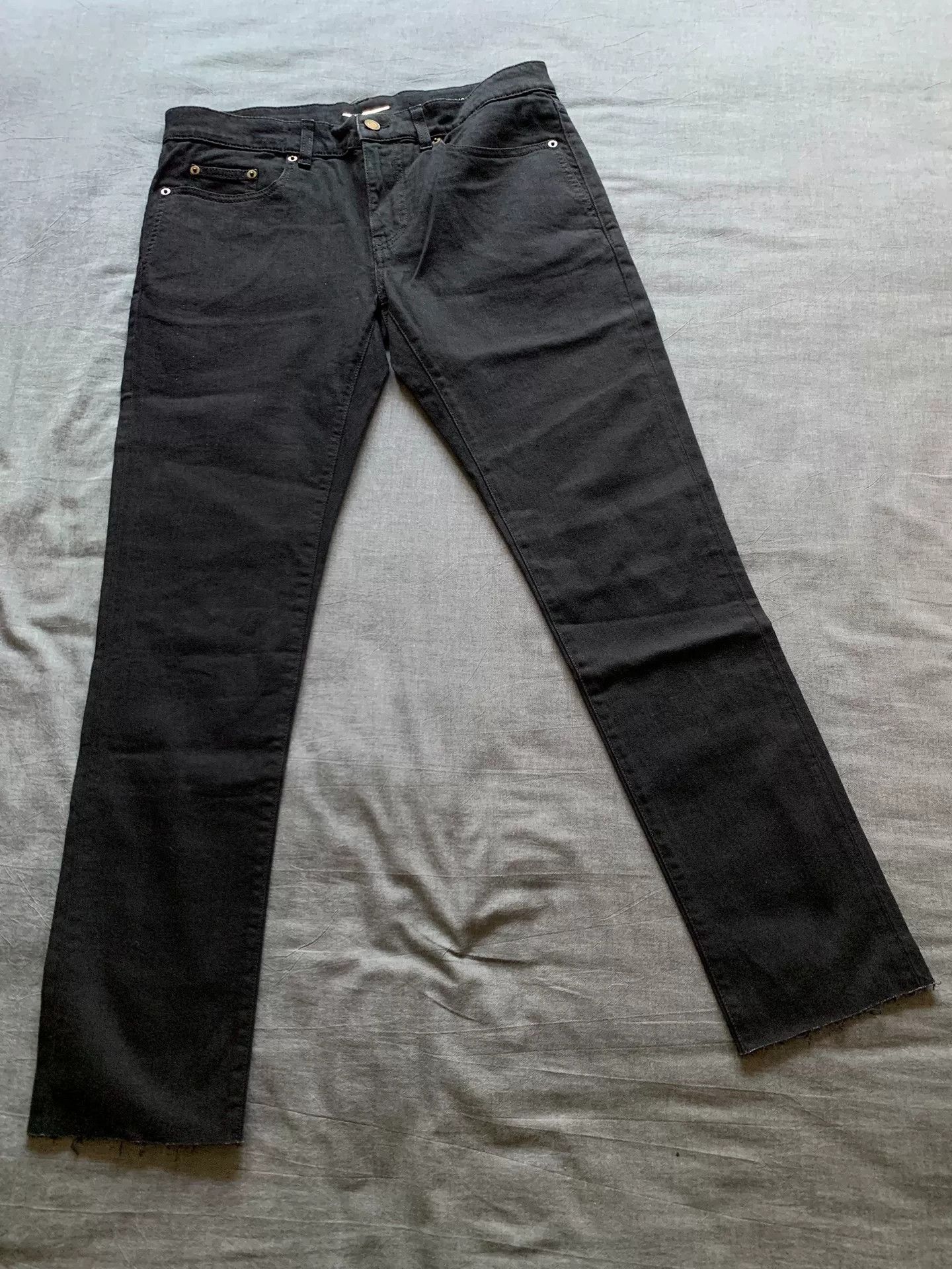 Saint Laurent Paris Saint Laurent SLP Washed Distressed Jeans Size US 32 / EU 48 - 1 Thumbnail