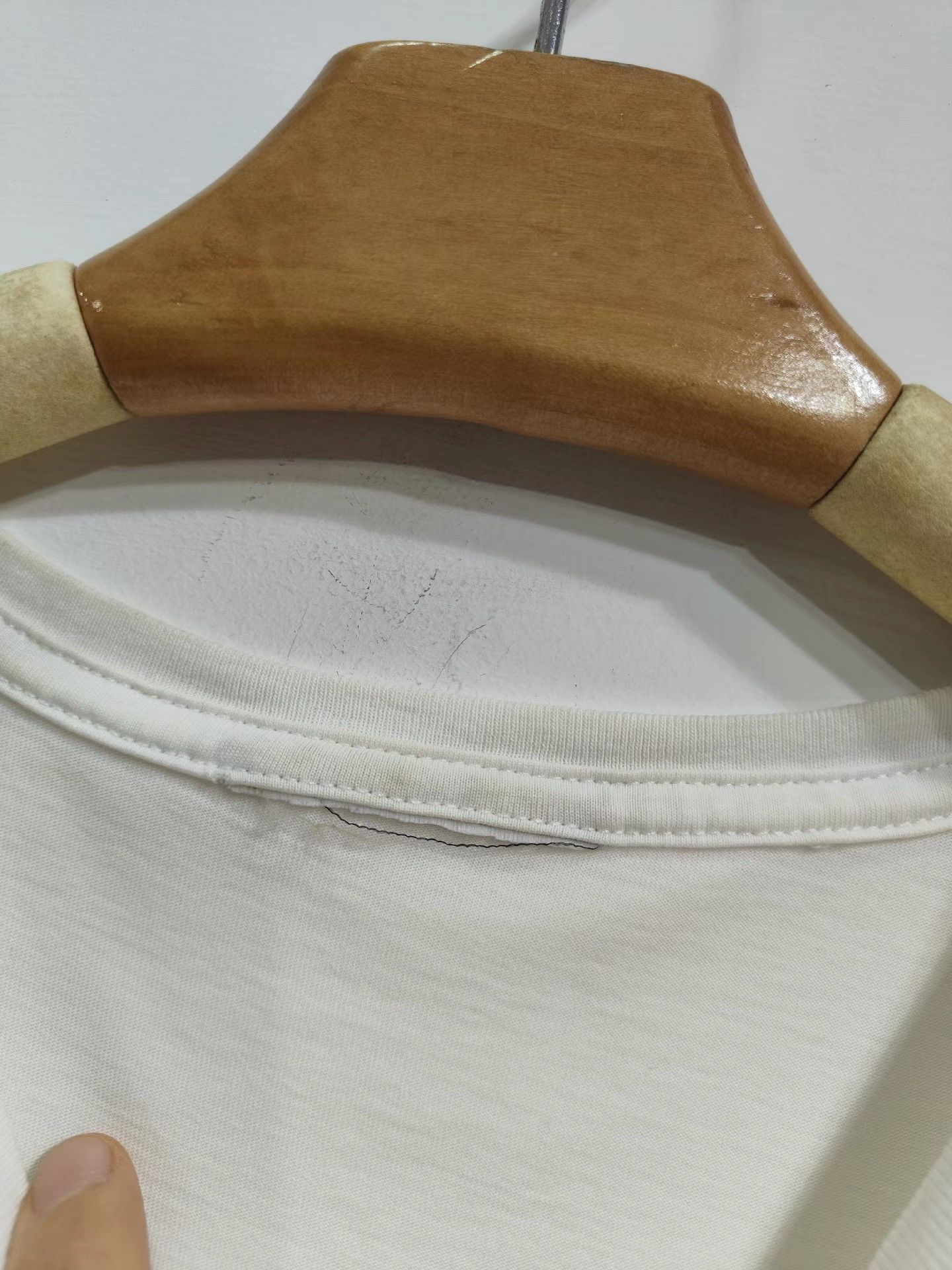 Burberry Burberry Men's White Short Sleeve T-shirt K29 Size US M / EU 48-50 / 2 - 4 Thumbnail