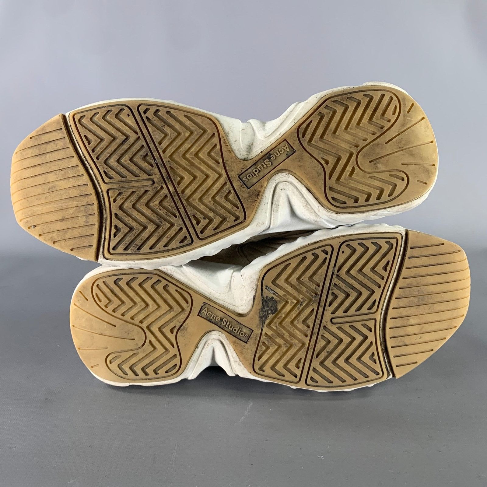 Acne Studios ACNE STUDIOS White Cream Distressed Suede Lace Sneakers Size US 10 / EU 43 - 6 Thumbnail