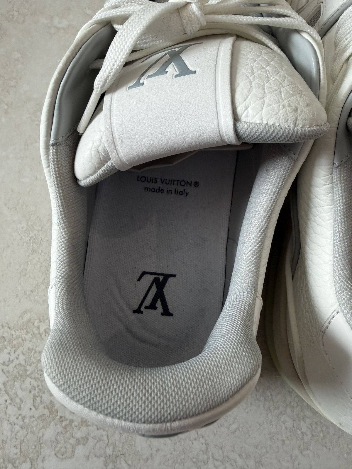 Louis Vuitton Louis Vuitton White Sneakers Size US 10 / EU 43 - 8 Thumbnail
