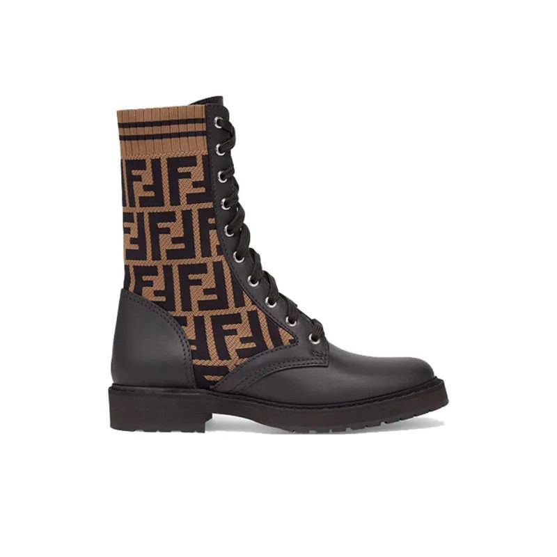 o1w1db10325 8T6780 Rockok Boots in Black & Brown