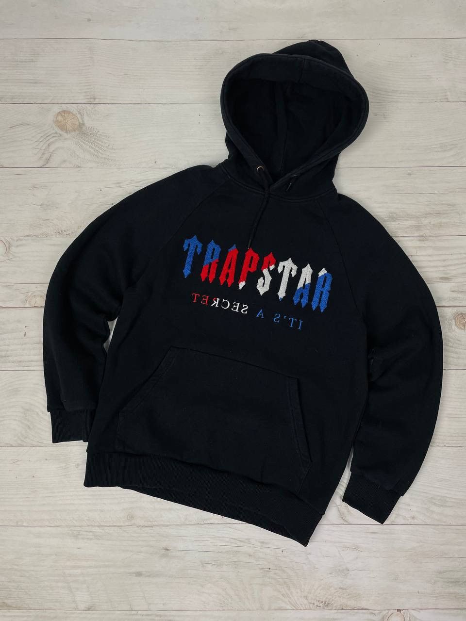 【TRAPSTAR LONDON】フーディ Trapstar x More Bands OTW Hoodie - Black | Parallel