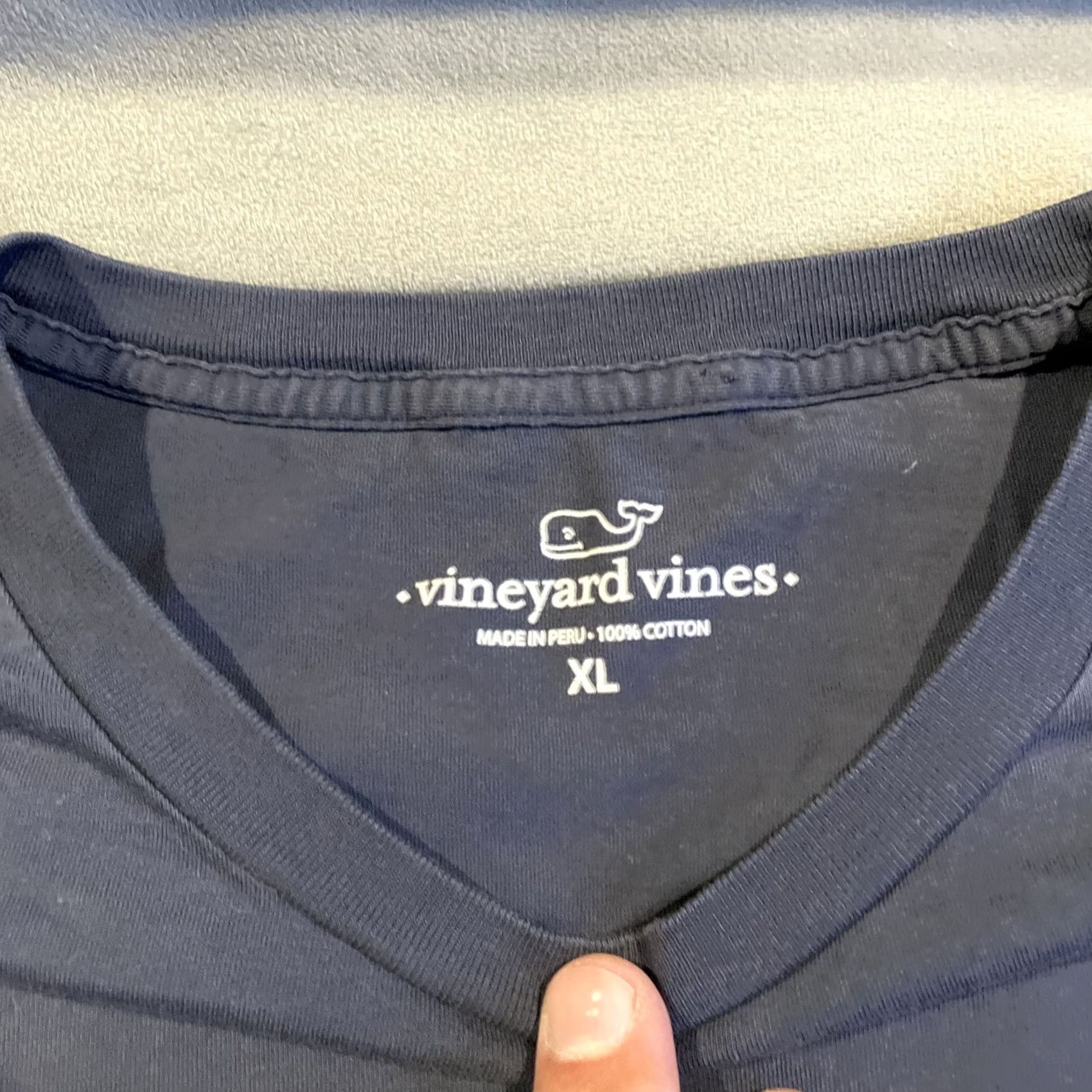 Vineyard Vines Vineyard Vines T-Shirt Crew Neck Pocket XL Long Sleeve Blue Whale Logo Red White & Blue Mens Size US XL / EU 56 / 4 - 4 Thumbnail