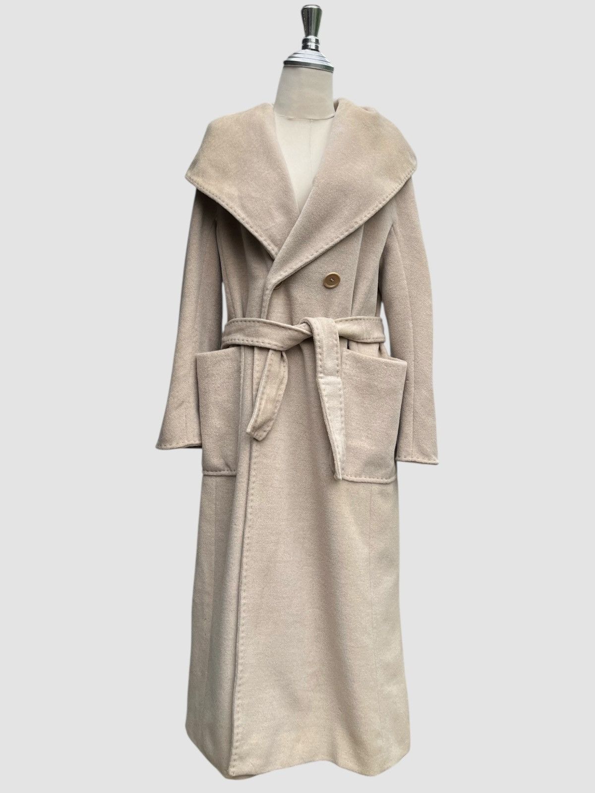 Max Mara Double Breasted Cashmere Blend Hooded Coat