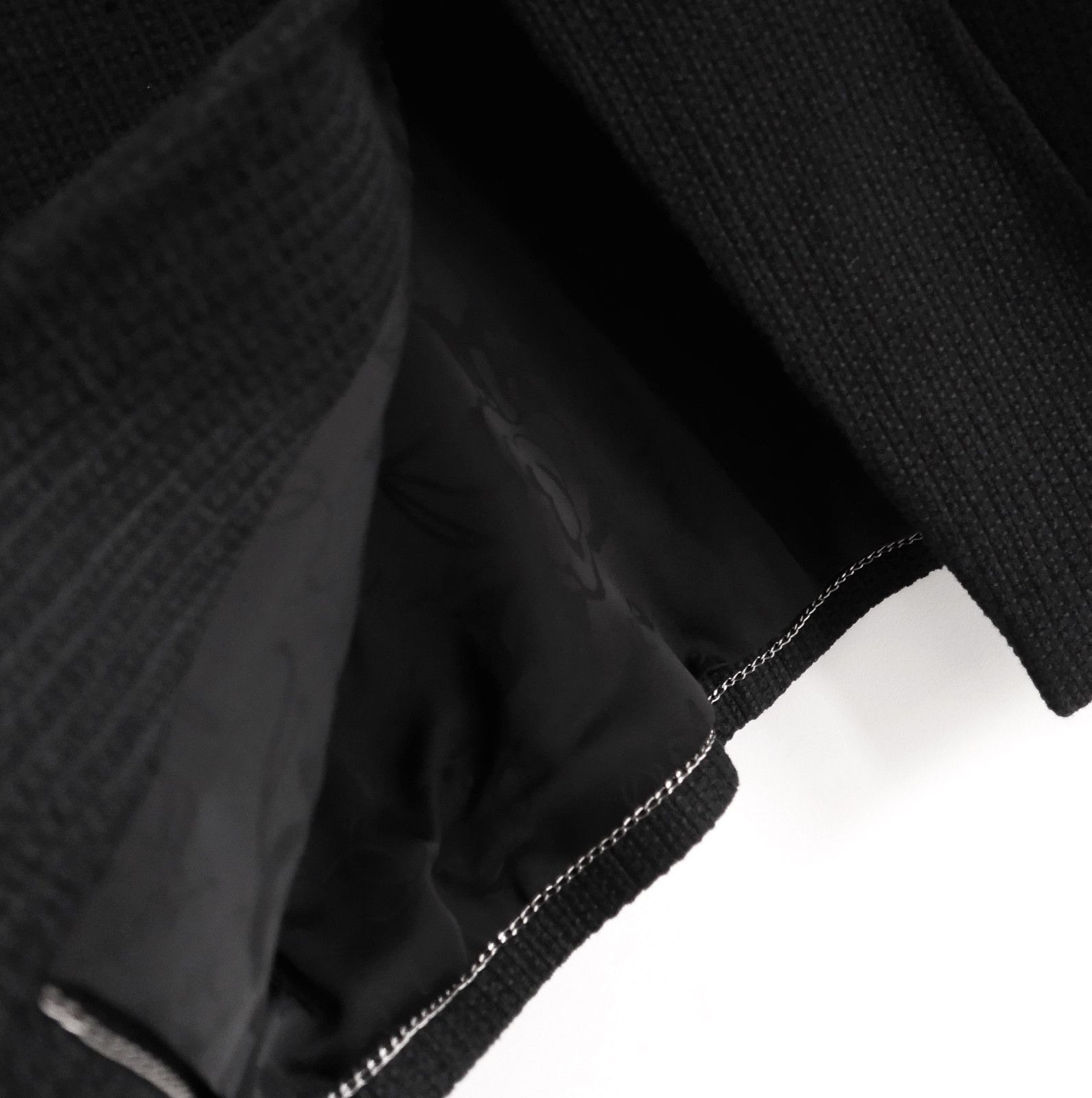 Chanel Chanel Resort 2015 Paris-Dubai Black Tweed Jacket Size S / US 4 / IT 40 - 6 Thumbnail