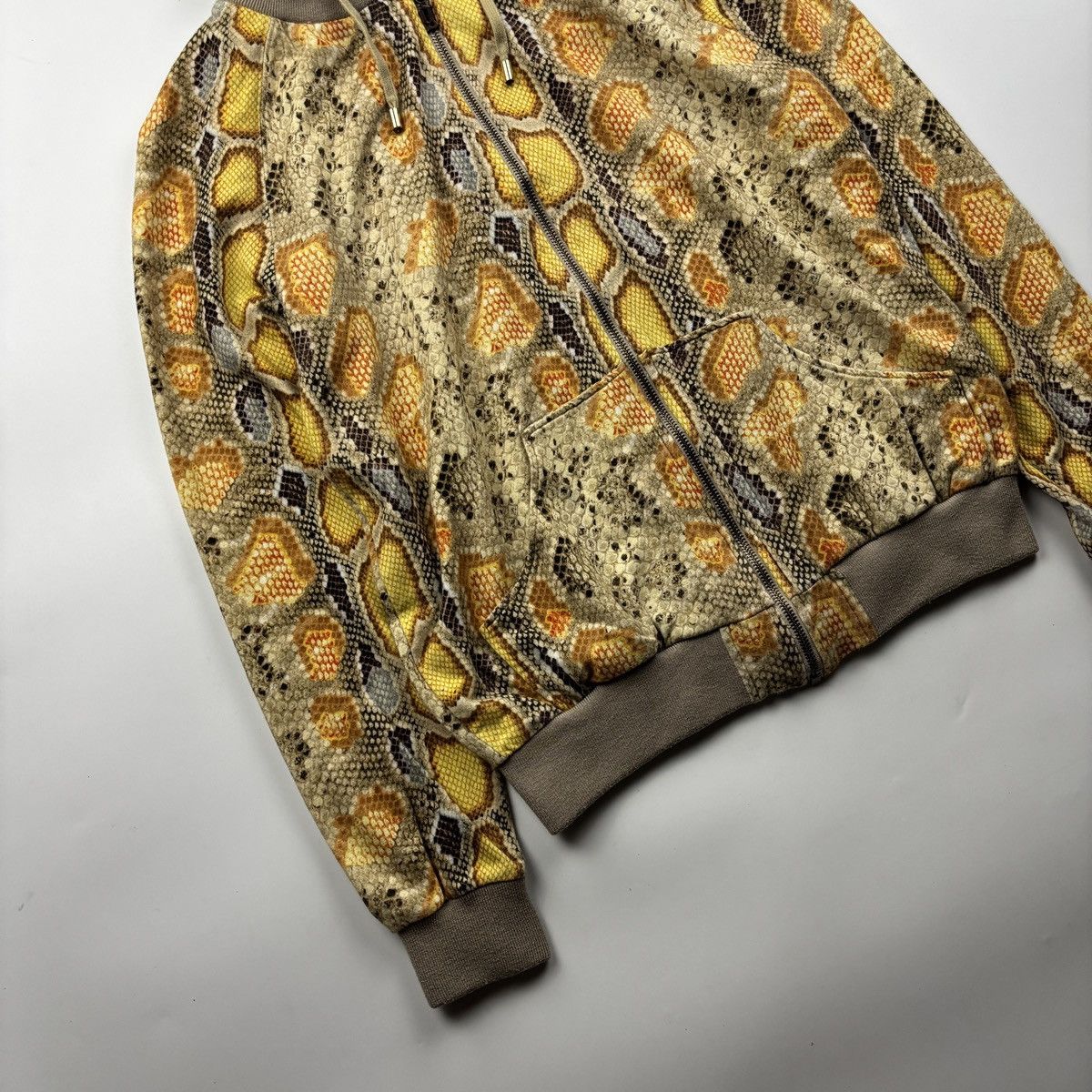 John Galliano John Galliano Snake Print Zip Up Hoodie Size XS / US 0-2 / IT 36-38 - 4 Thumbnail