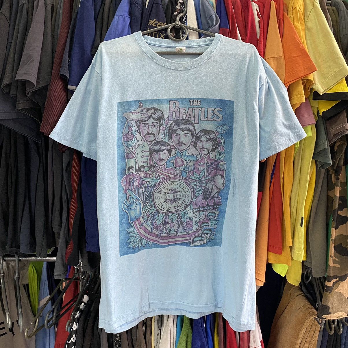 Band Tees Vintage The Beatles Big Graphic Logo Harry Potter band tee Size US XL / EU 56 / 4 - 1 Thumbnail