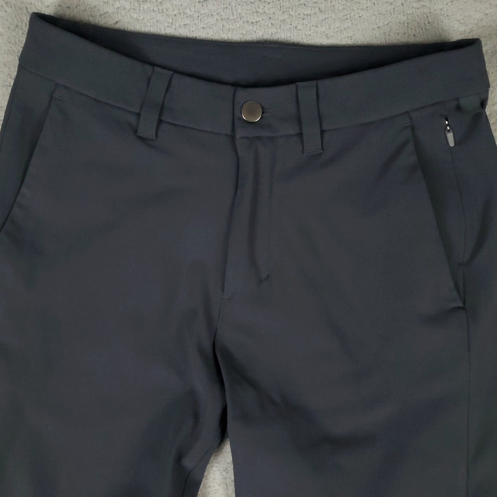 Lululemon Lululemon Pants Mens 28x30 Gray Commission Slash Pockets Chino Trousers Shirt? Size US 28 / EU 44 - 2 Thumbnail