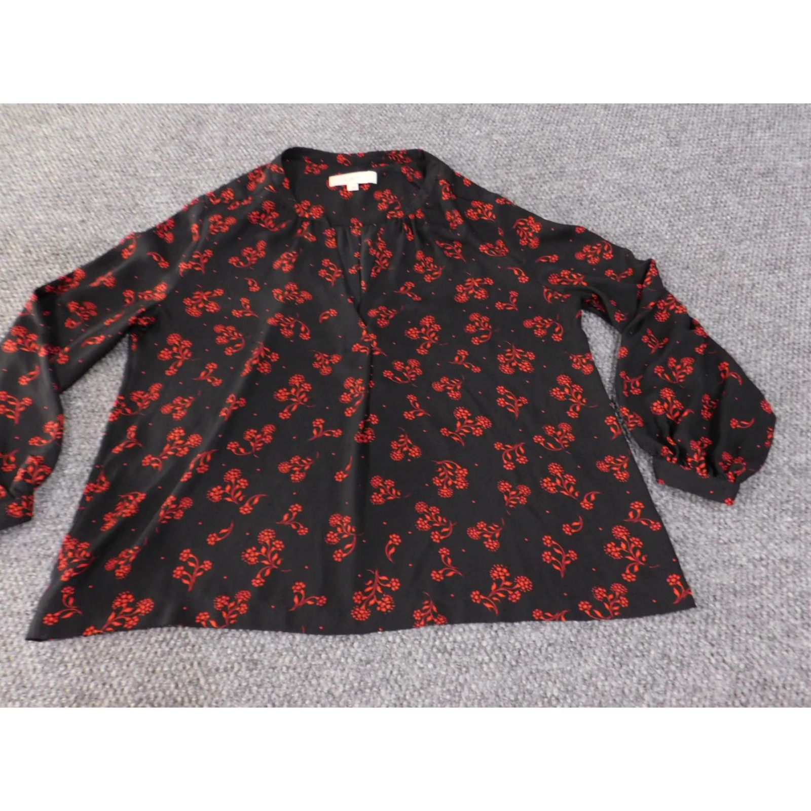 Loft LOFT Blouse Black Red Floral Long Sleeve Relaxed Fit Top Pullover Womens Large Size L Knit? (No Knit) Size L / US 10 / IT 46 - 3 Thumbnail