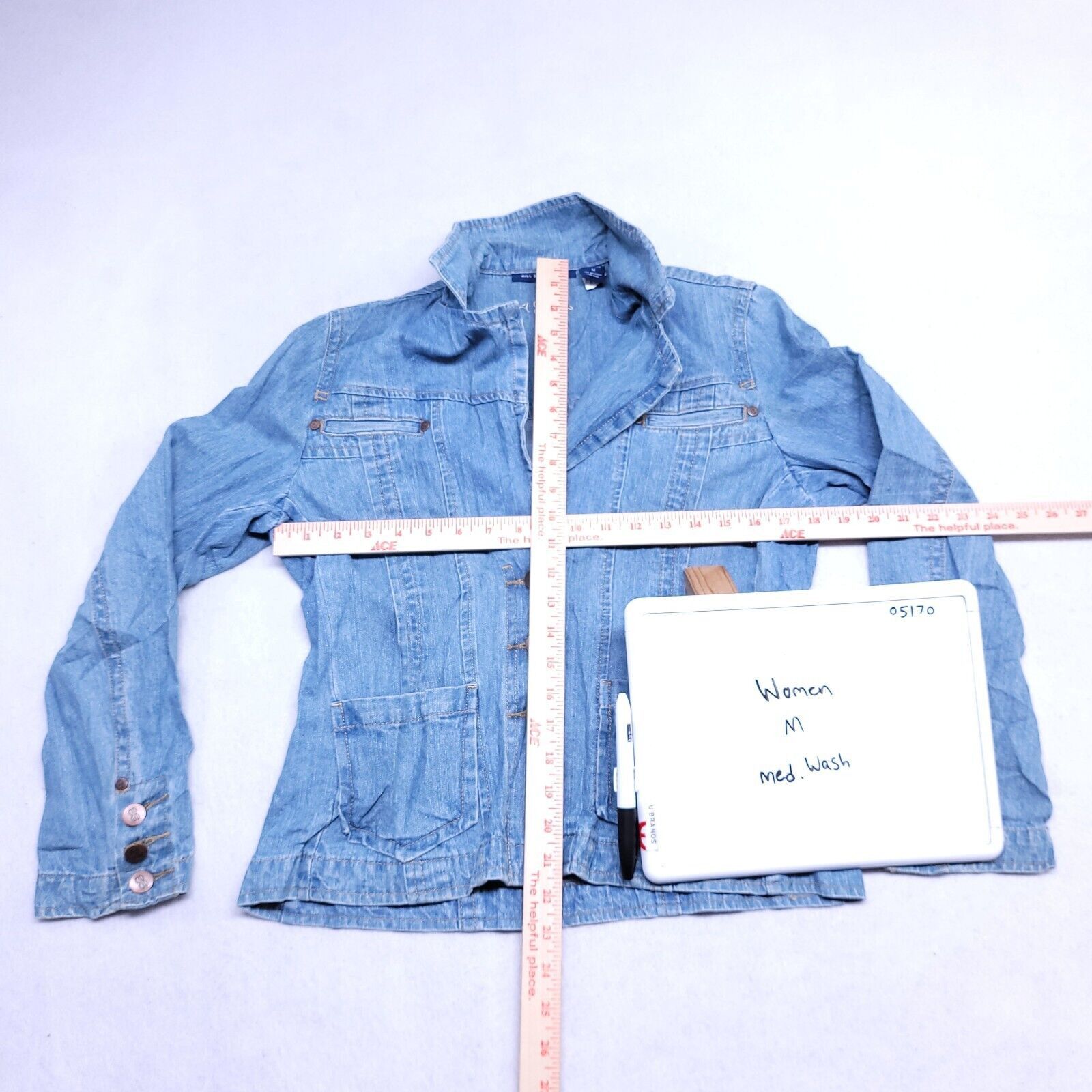 Bill Blass Bill Blass Jeans Button Denim Jean Jacket Womens Size M Blue Size M / US 6-8 / IT 42-44 - 6 Thumbnail
