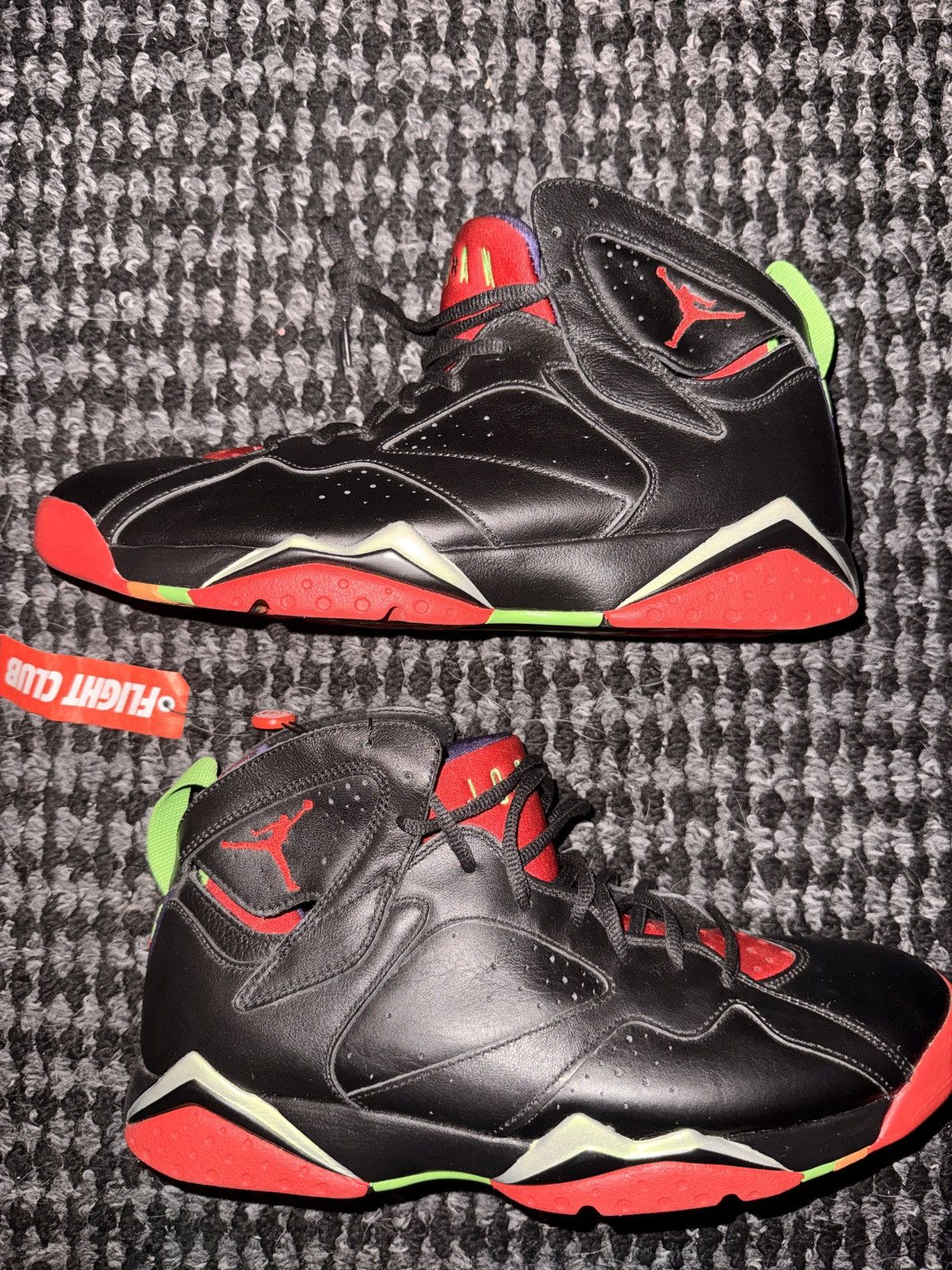 Jordan Brand Jordan 7 Retro Marvin the Martian (New/Never Worn) Size US 11 / EU 44 - 1 Thumbnail